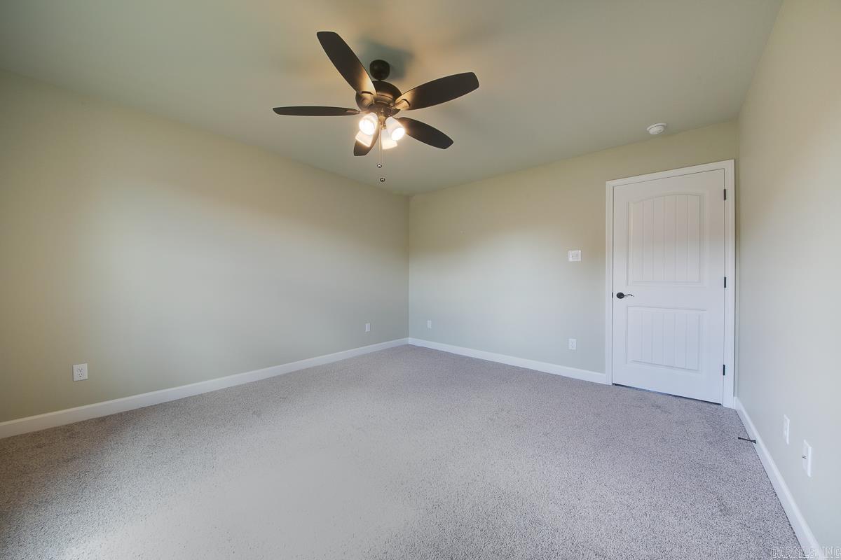 HERITAGE MEADOWS - Residential Lease