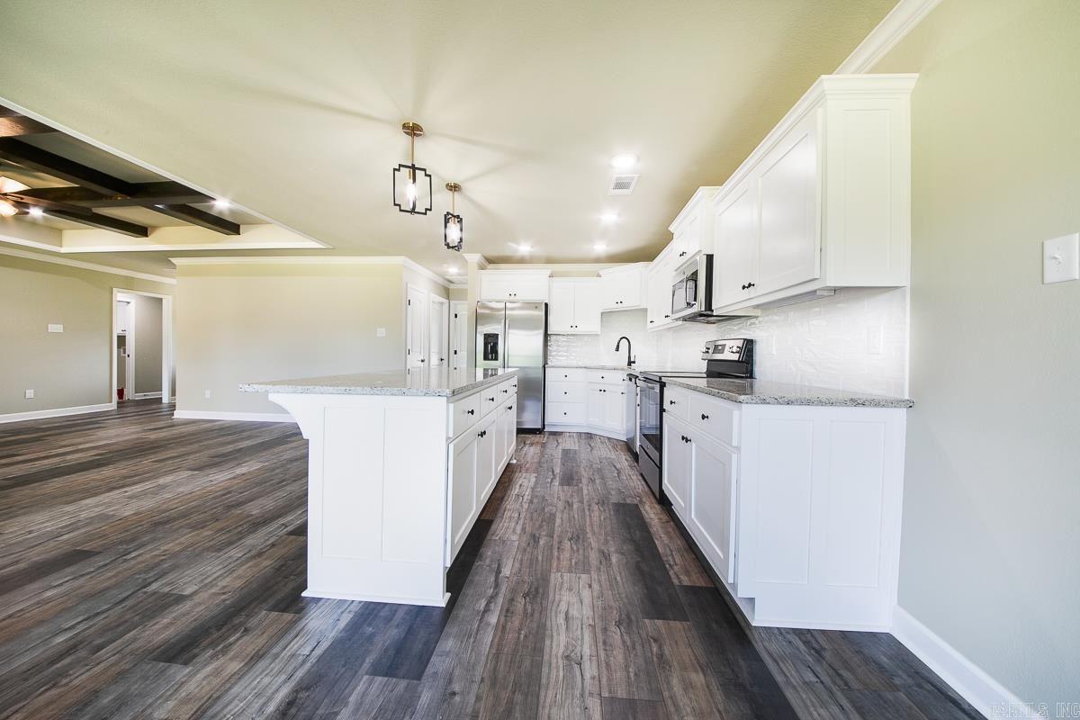 HERITAGE MEADOWS - Residential Lease