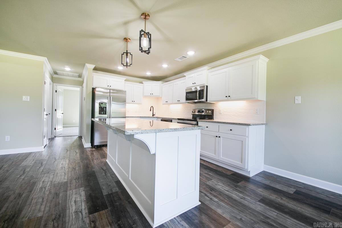 HERITAGE MEADOWS - Residential Lease