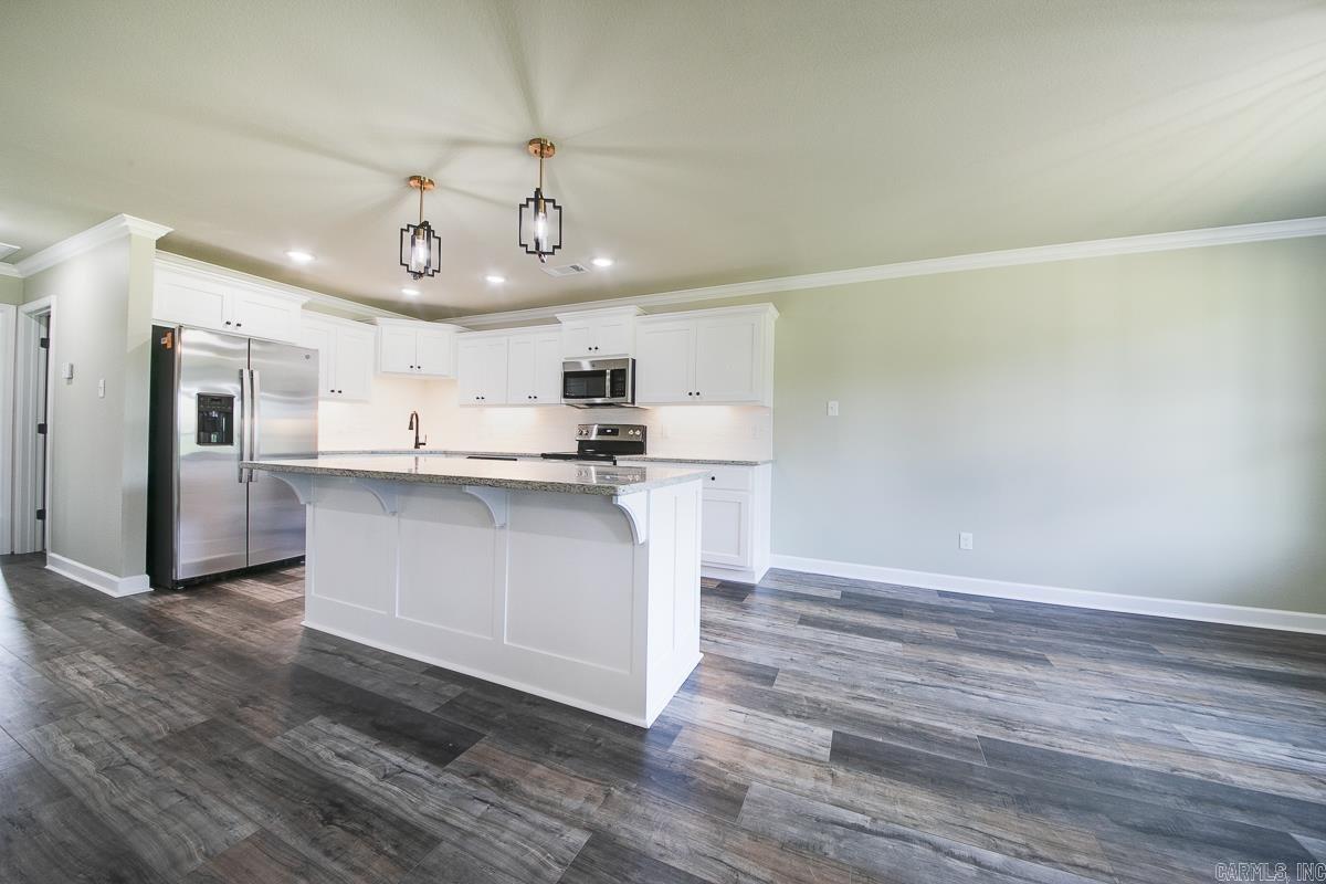 HERITAGE MEADOWS - Residential Lease