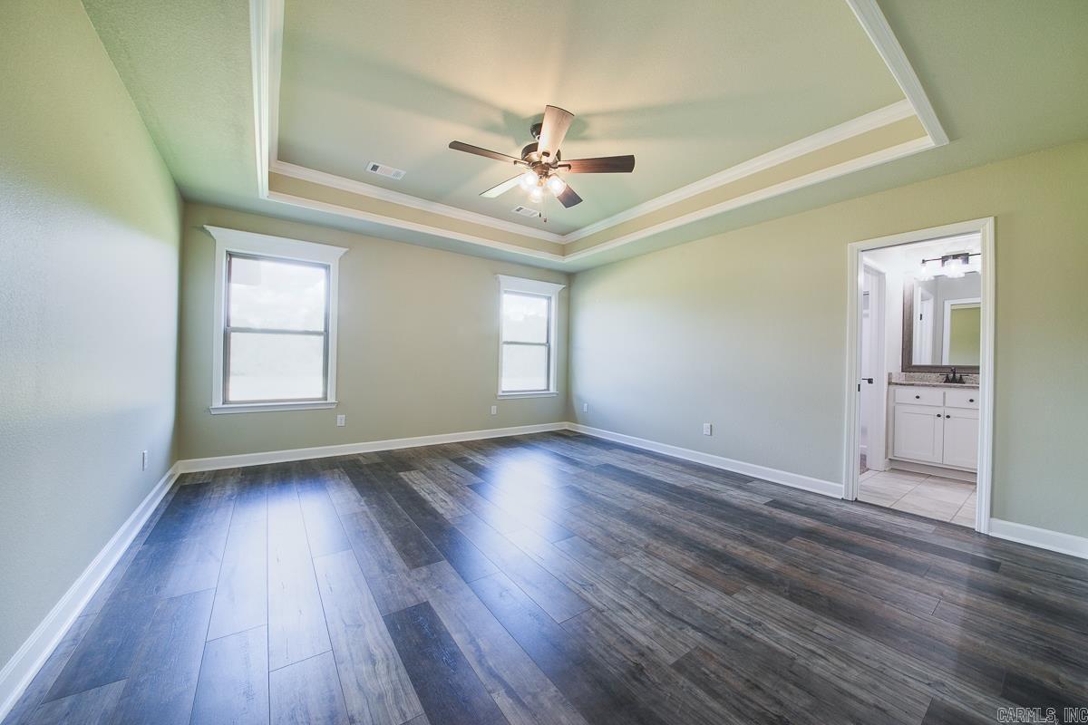 HERITAGE MEADOWS - Residential Lease