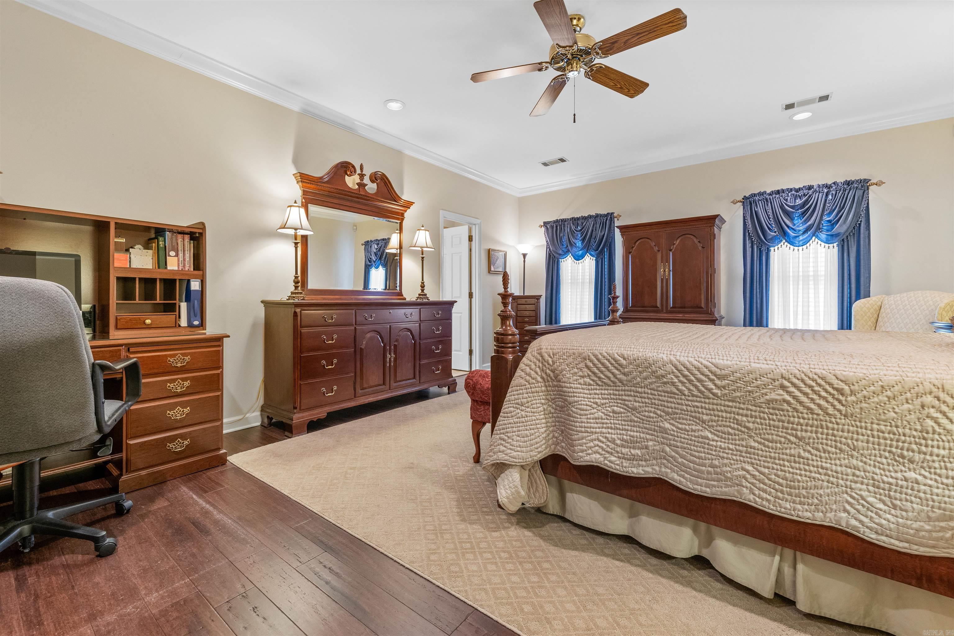 CHENAL VALLEY ABERDEEN - Residential