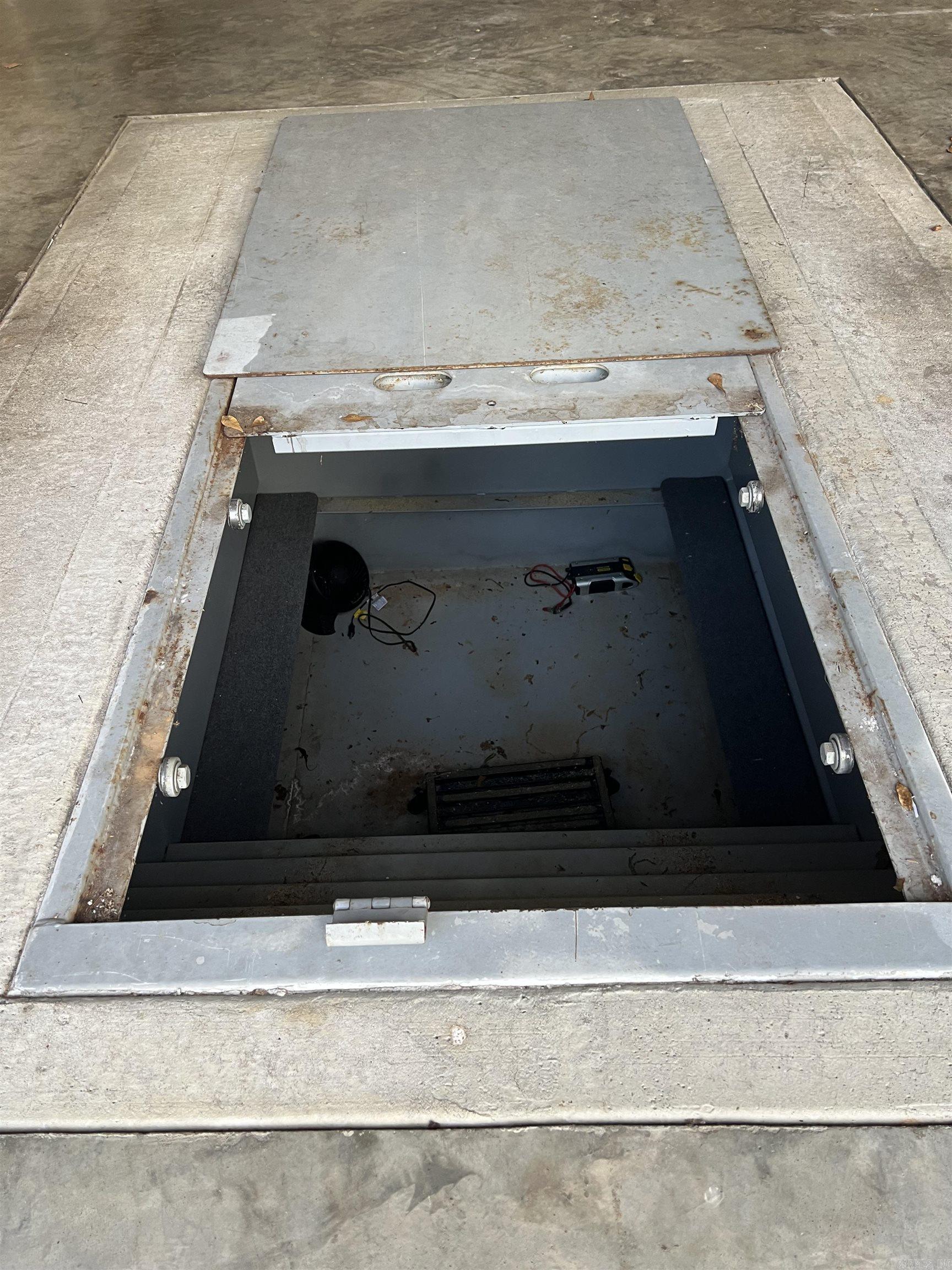 CREEKWOOD SUBD - Residential