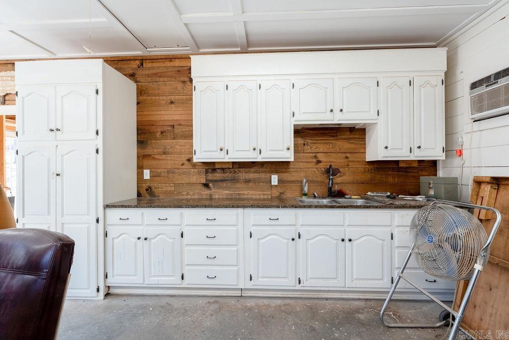 CREEKWOOD SUBD - Residential