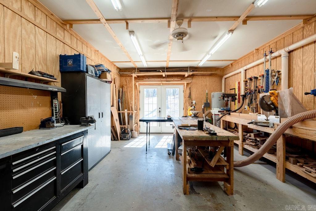 CREEKWOOD SUBD - Residential