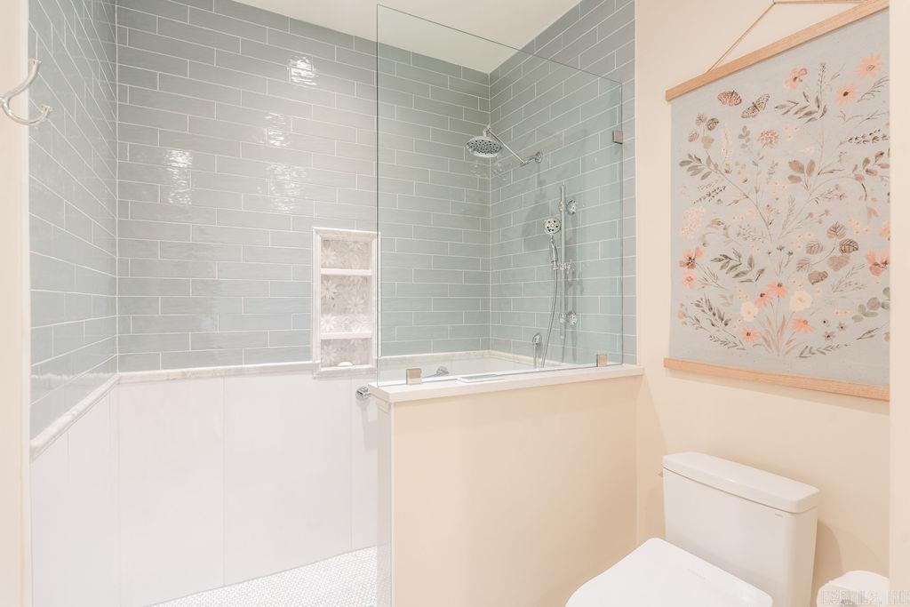 CREEKWOOD SUBD - Residential