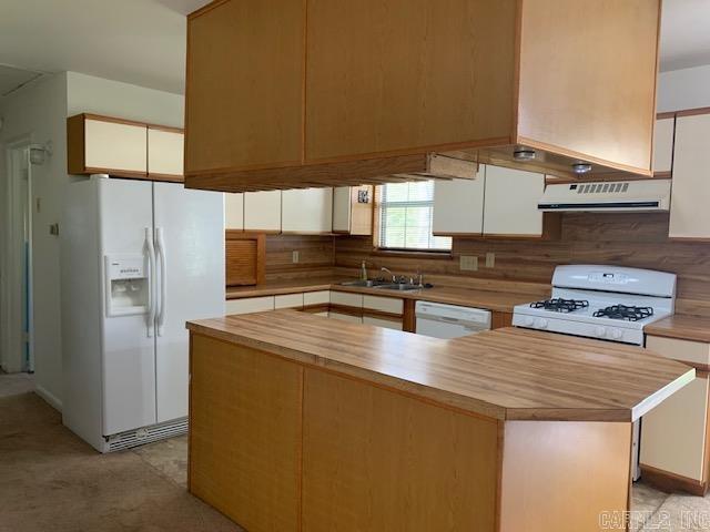 INDIAN HILLS - Residential