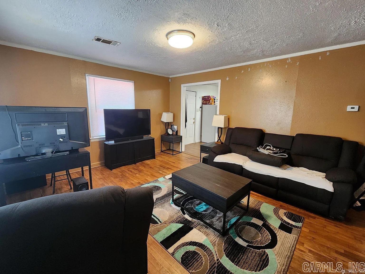 EUCLID PLACE - Residential