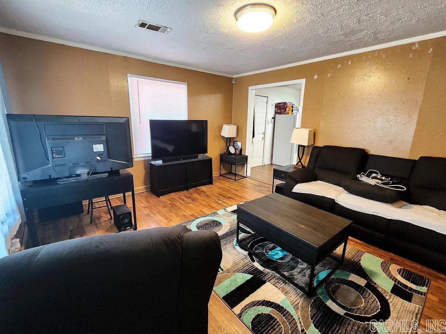 EUCLID PLACE - Residential