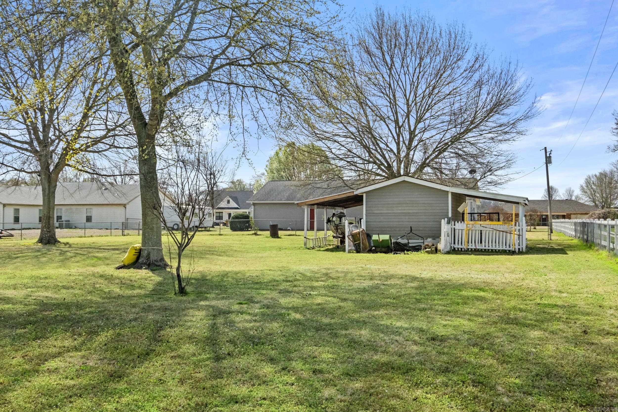 CHISM ACRES - Residential