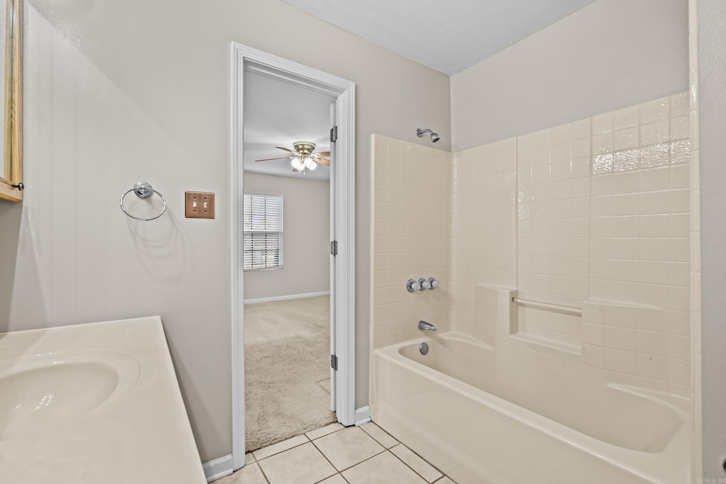 CHISM ACRES - Residential