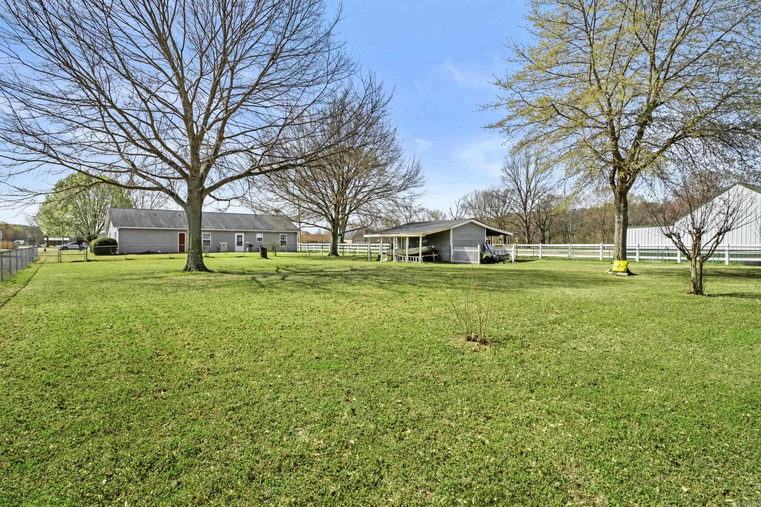 CHISM ACRES - Residential