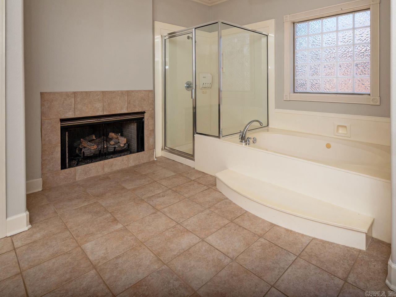 CHENAL VALLEY LAMARCHE PLACE NBH - Residential