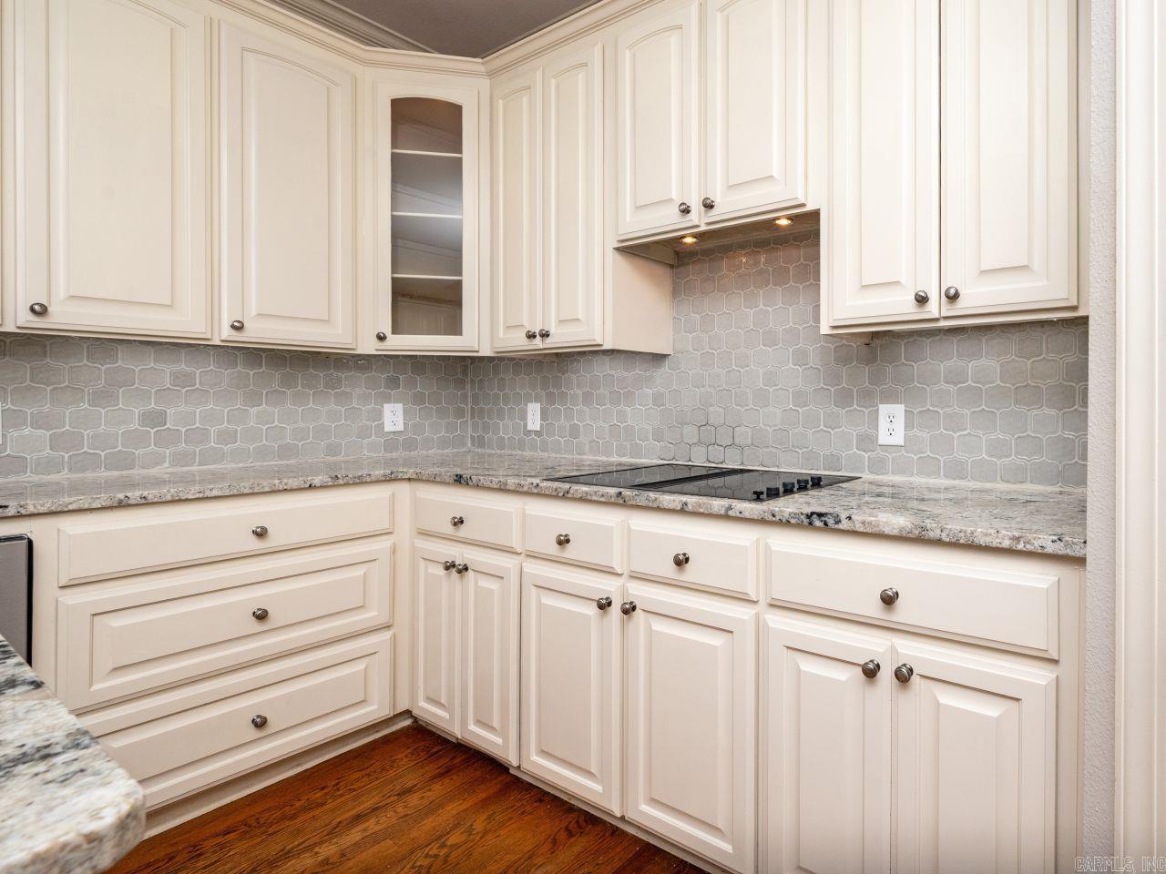 CHENAL VALLEY LAMARCHE PLACE NBH - Residential