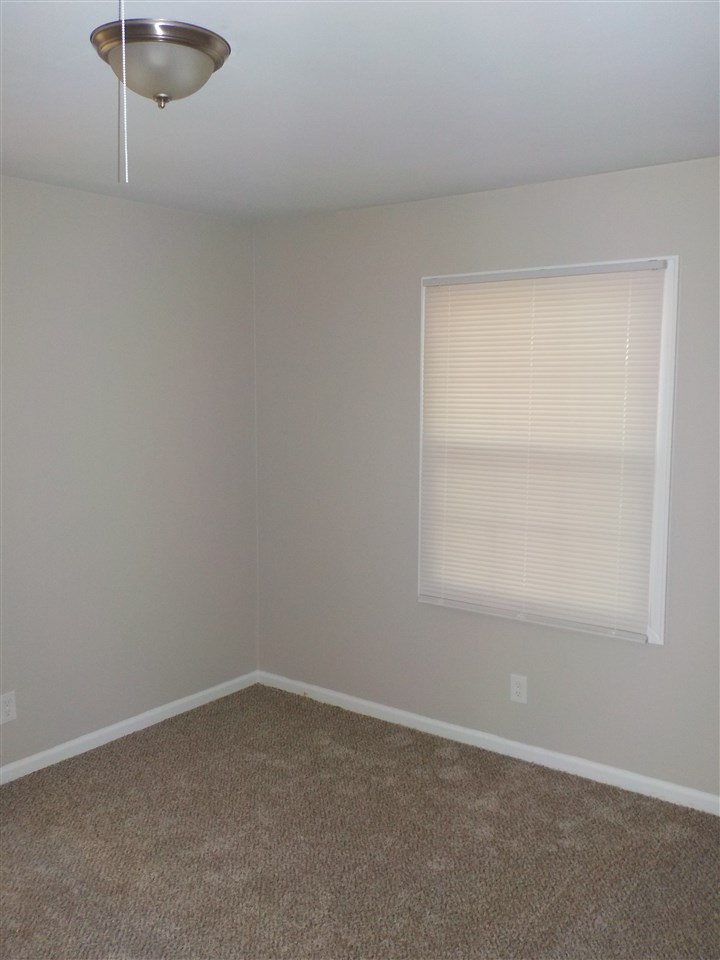 Chicot Terrace - Residential Lease