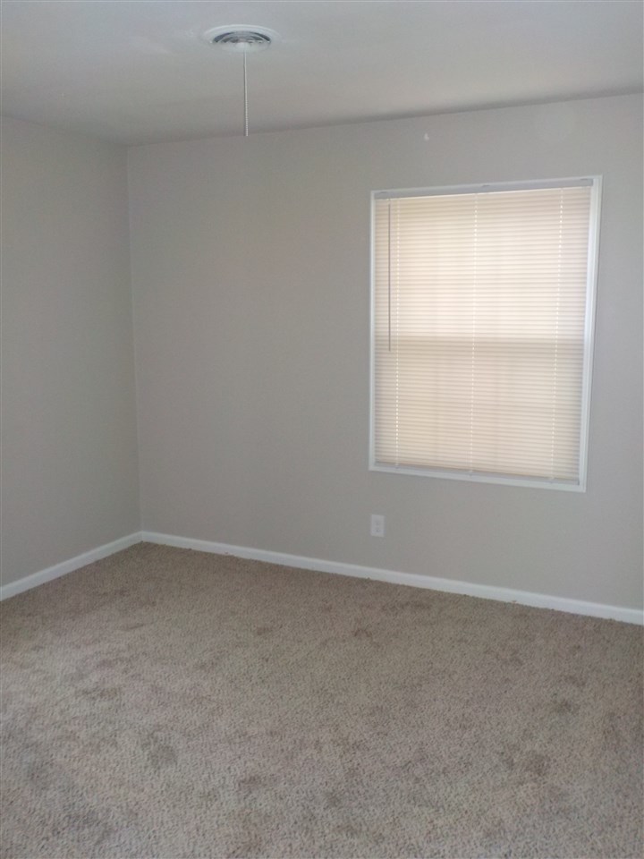 Chicot Terrace - Residential Lease