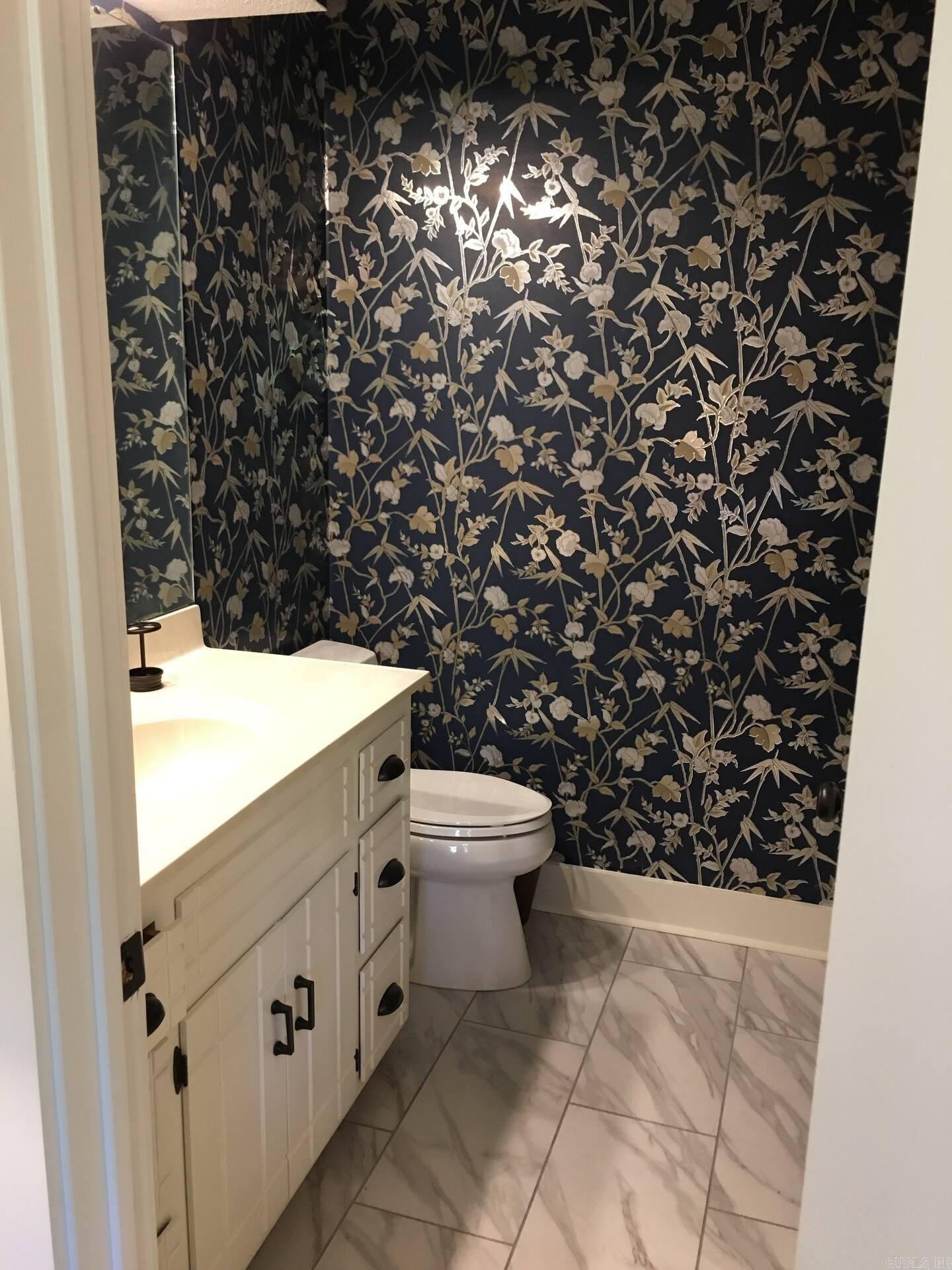 HARBOR EAST CONDO - Residential