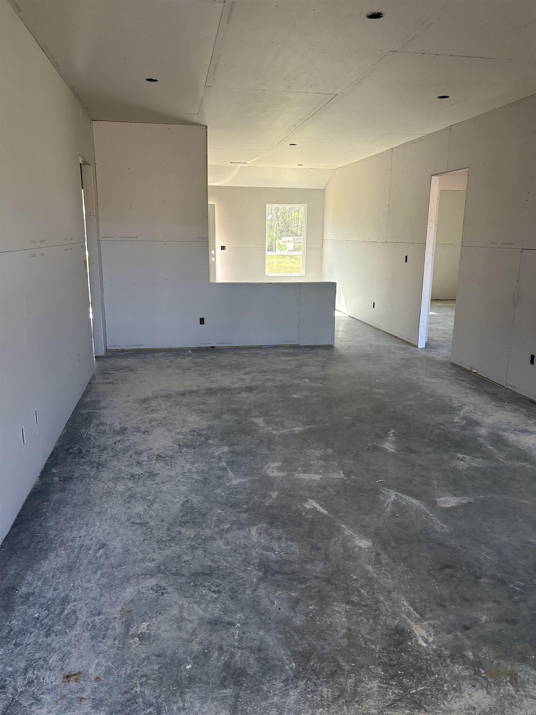 DEERFIELD ESTATES - Residential