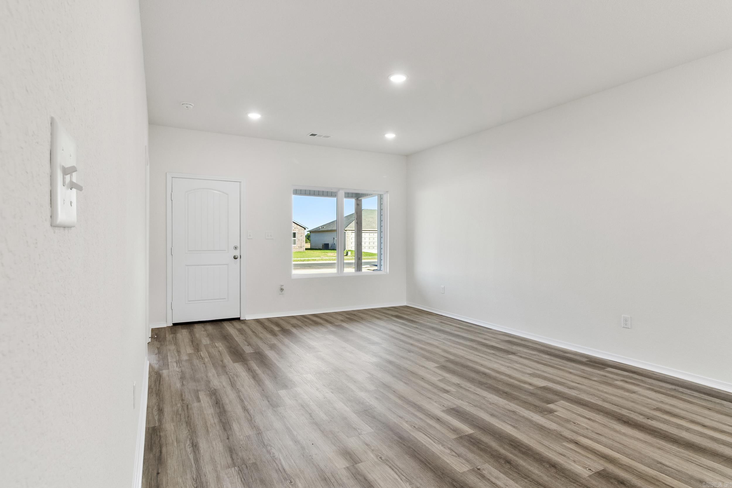 HILL FARM - Residential