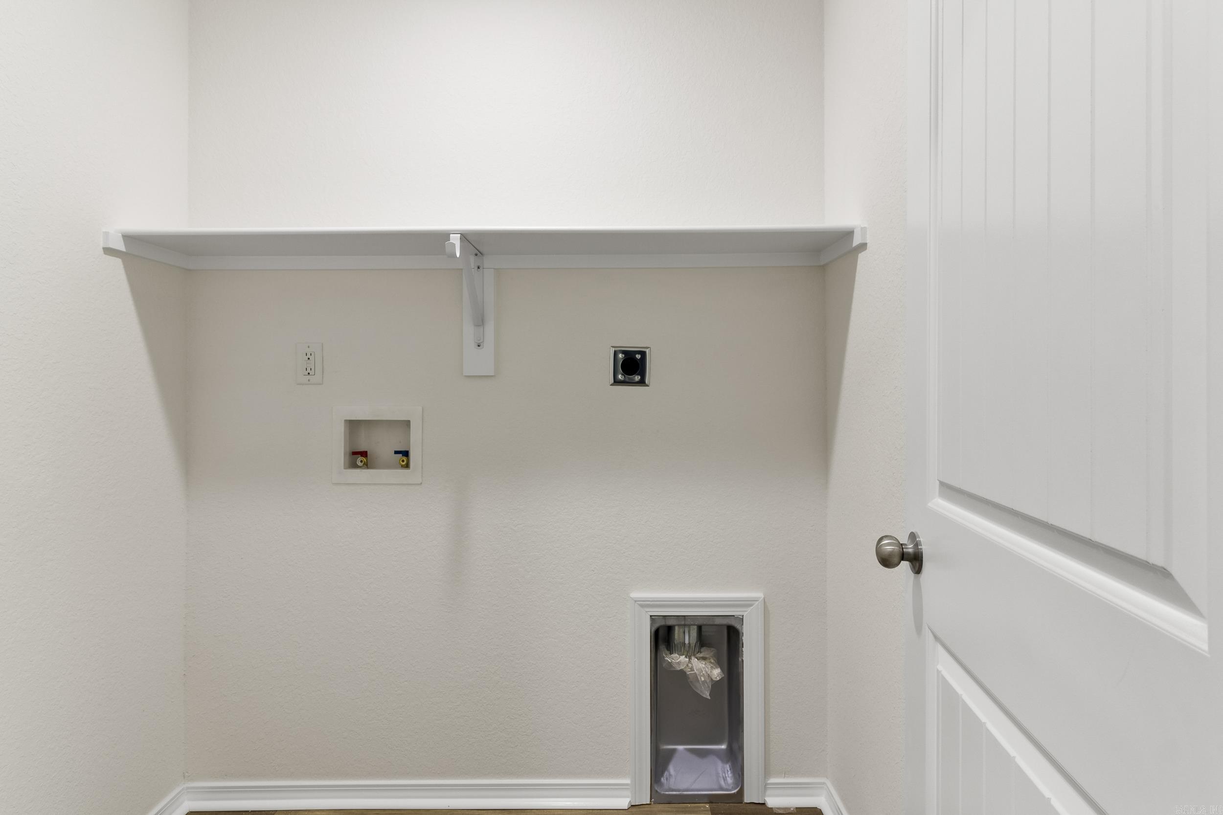 HILL FARM - Residential