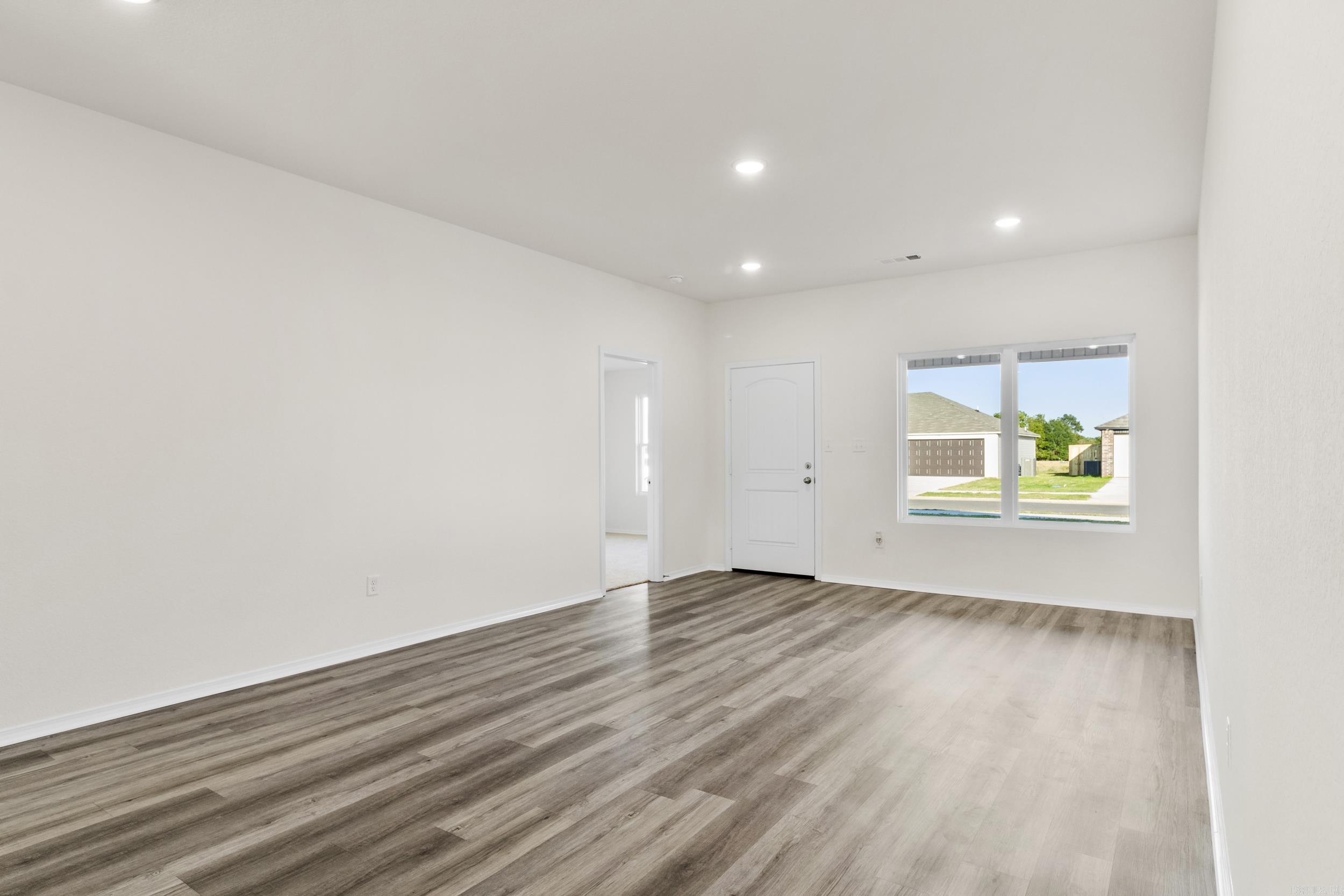 HILL FARM - Residential