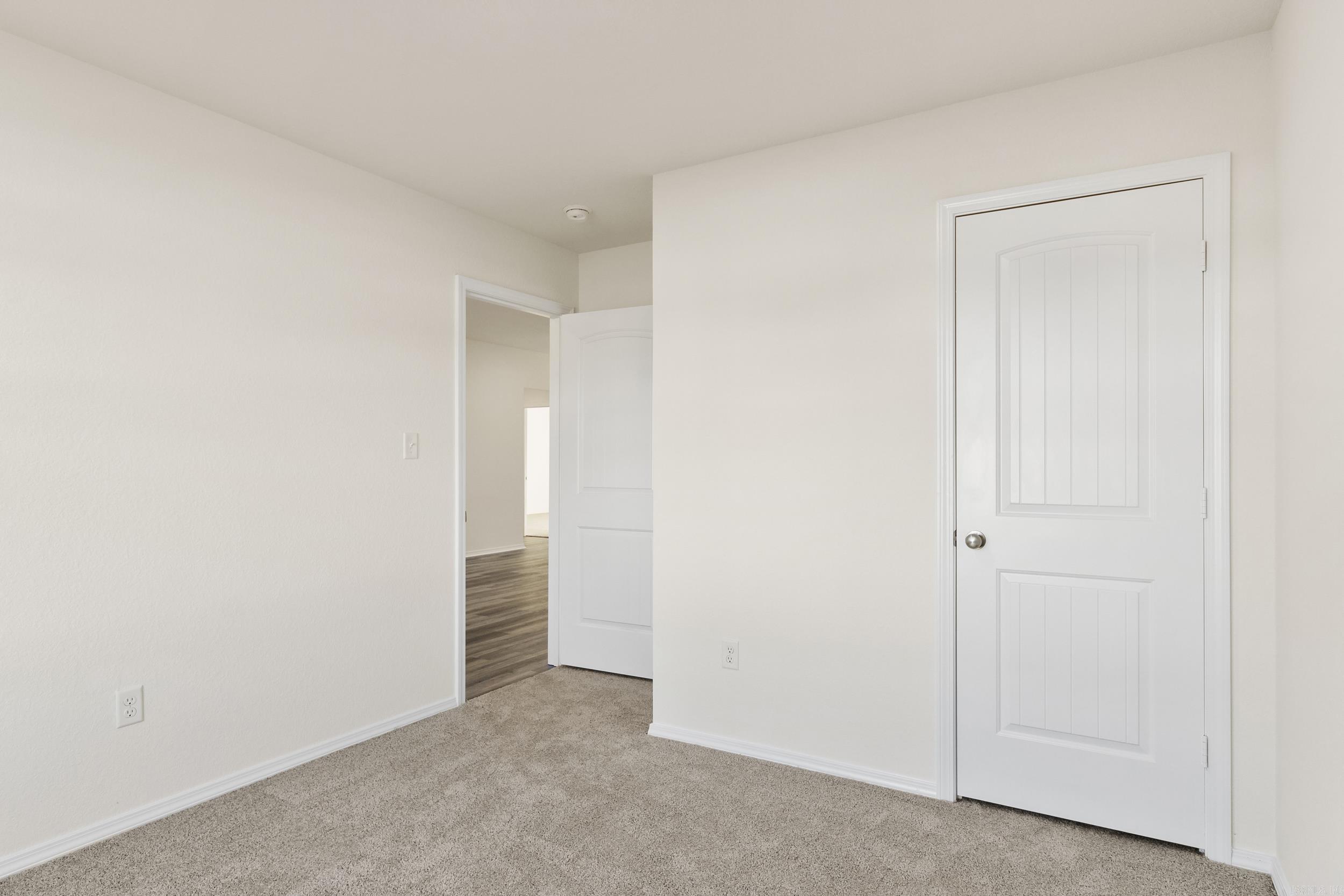 HILL FARM - Residential