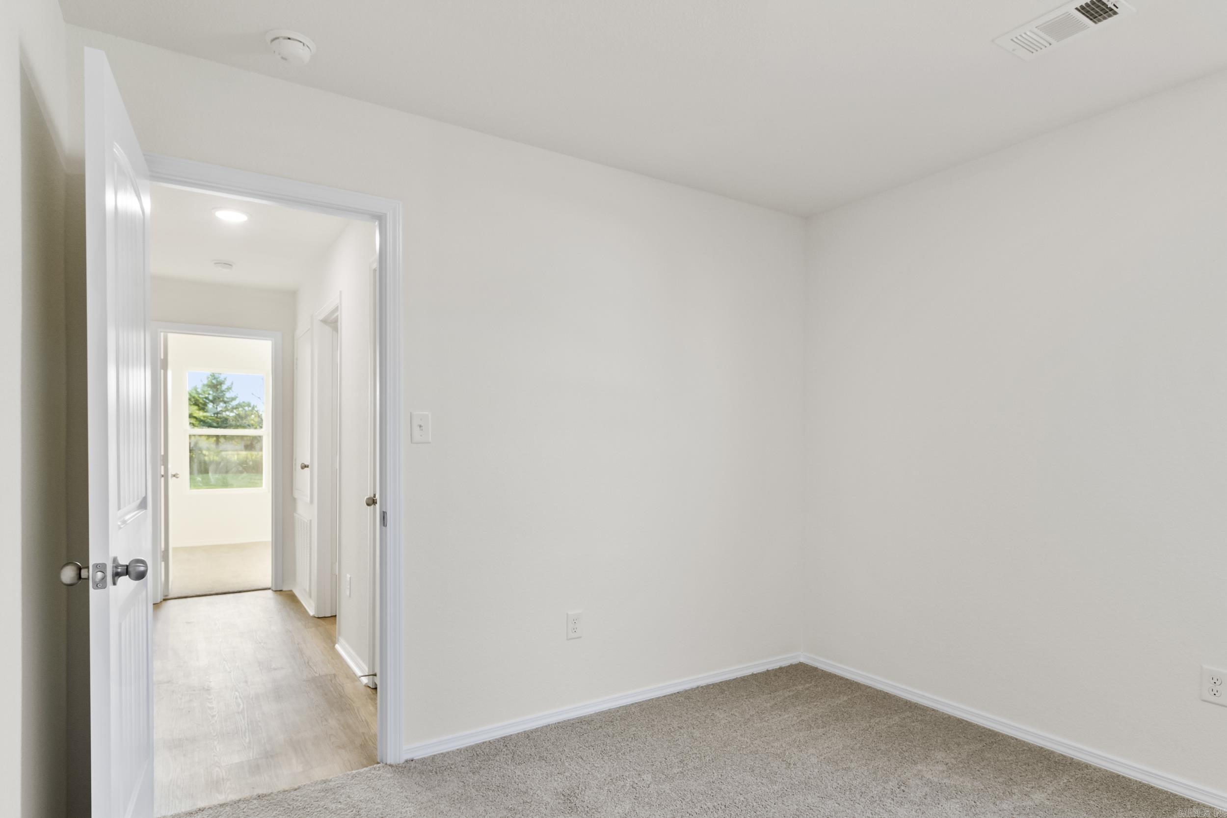 HILL FARM - Residential