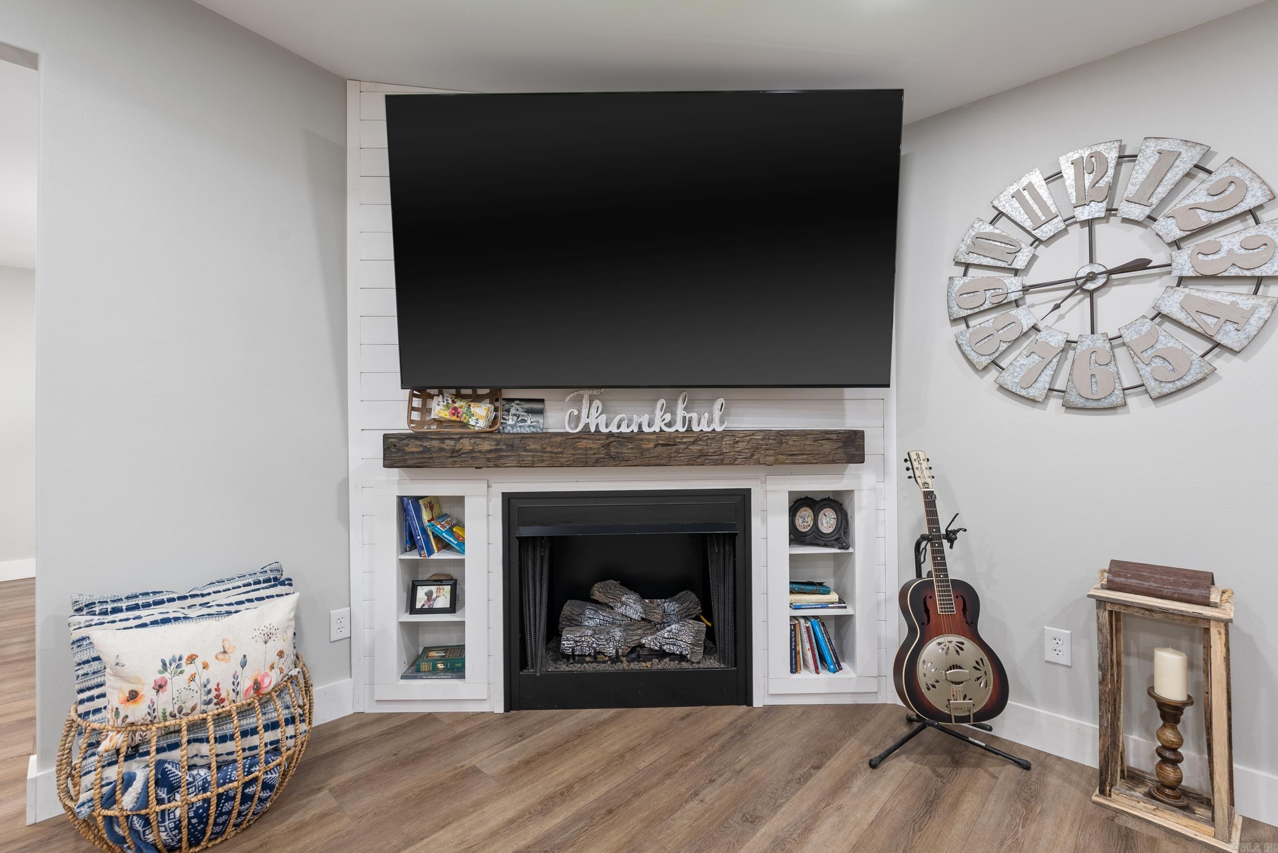 VISTA GRAND - Residential