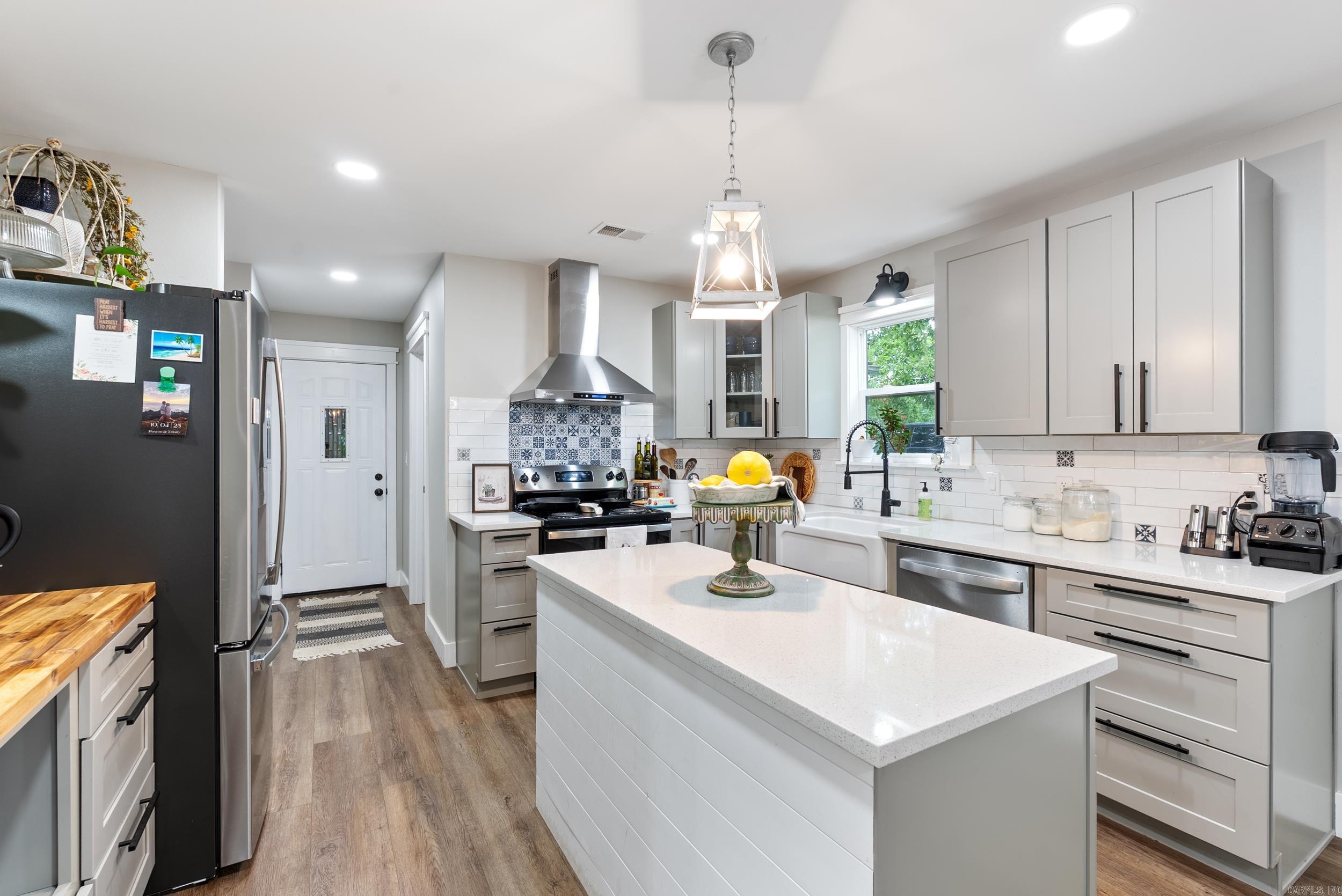 VISTA GRAND - Residential