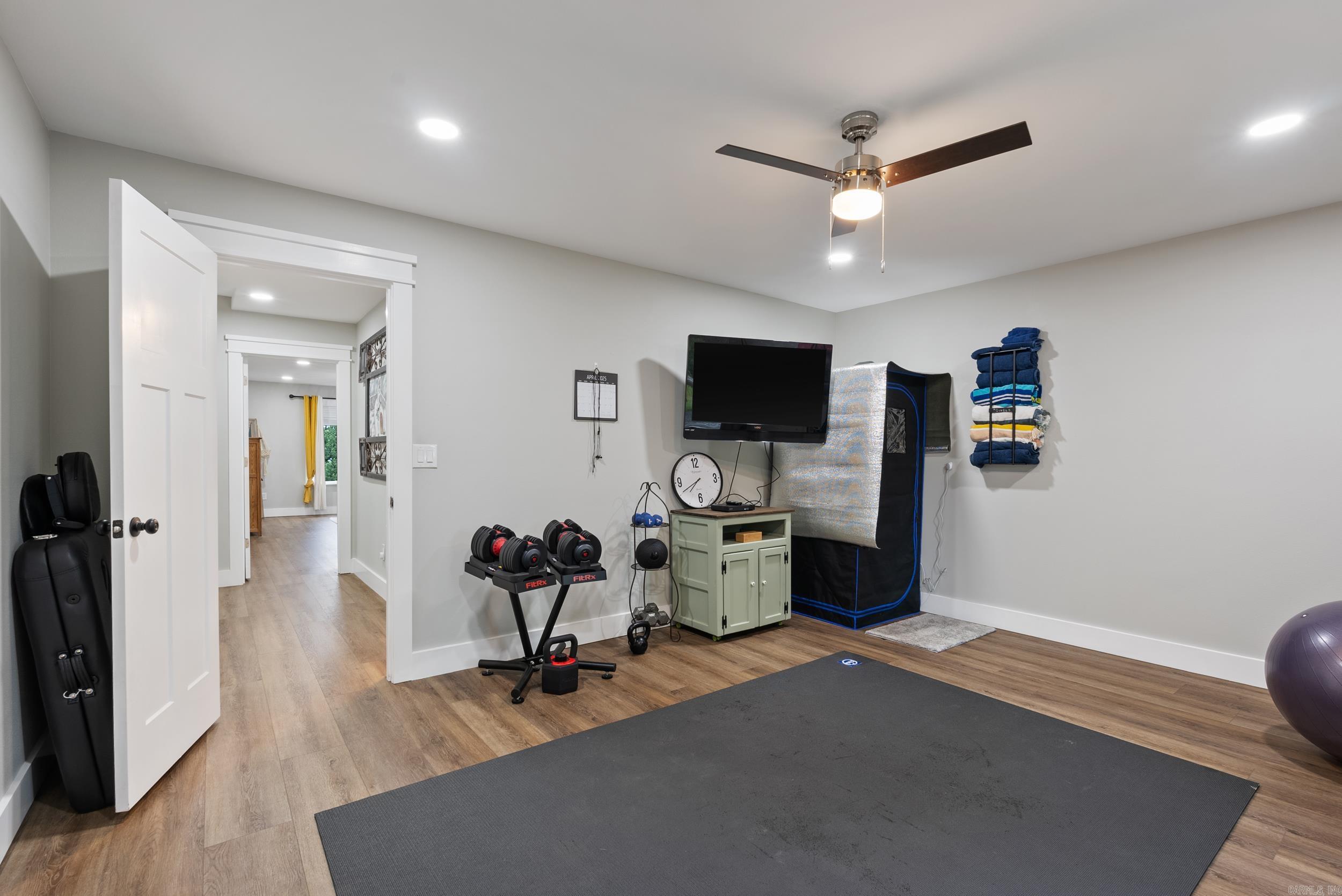 VISTA GRAND - Residential