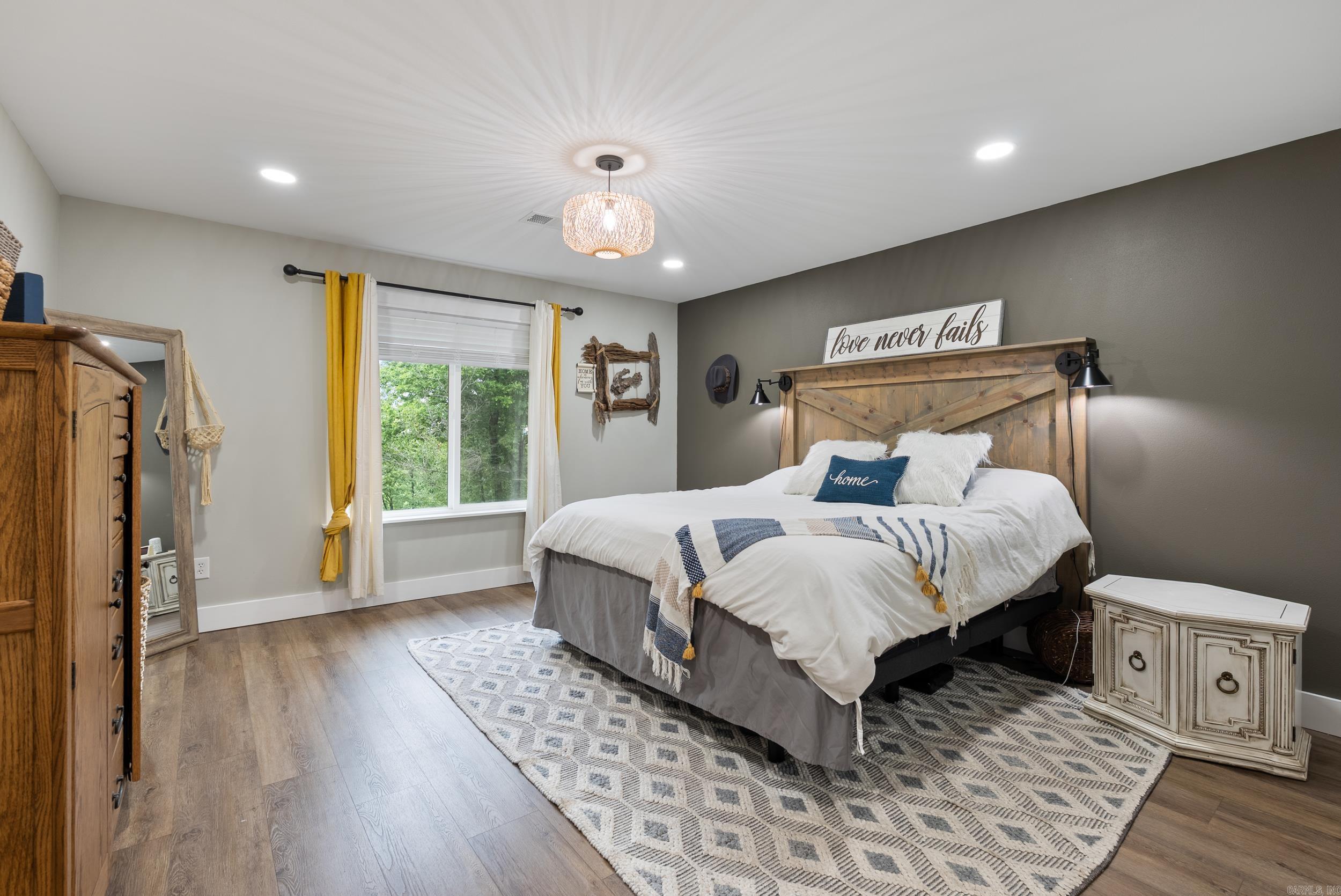 VISTA GRAND - Residential