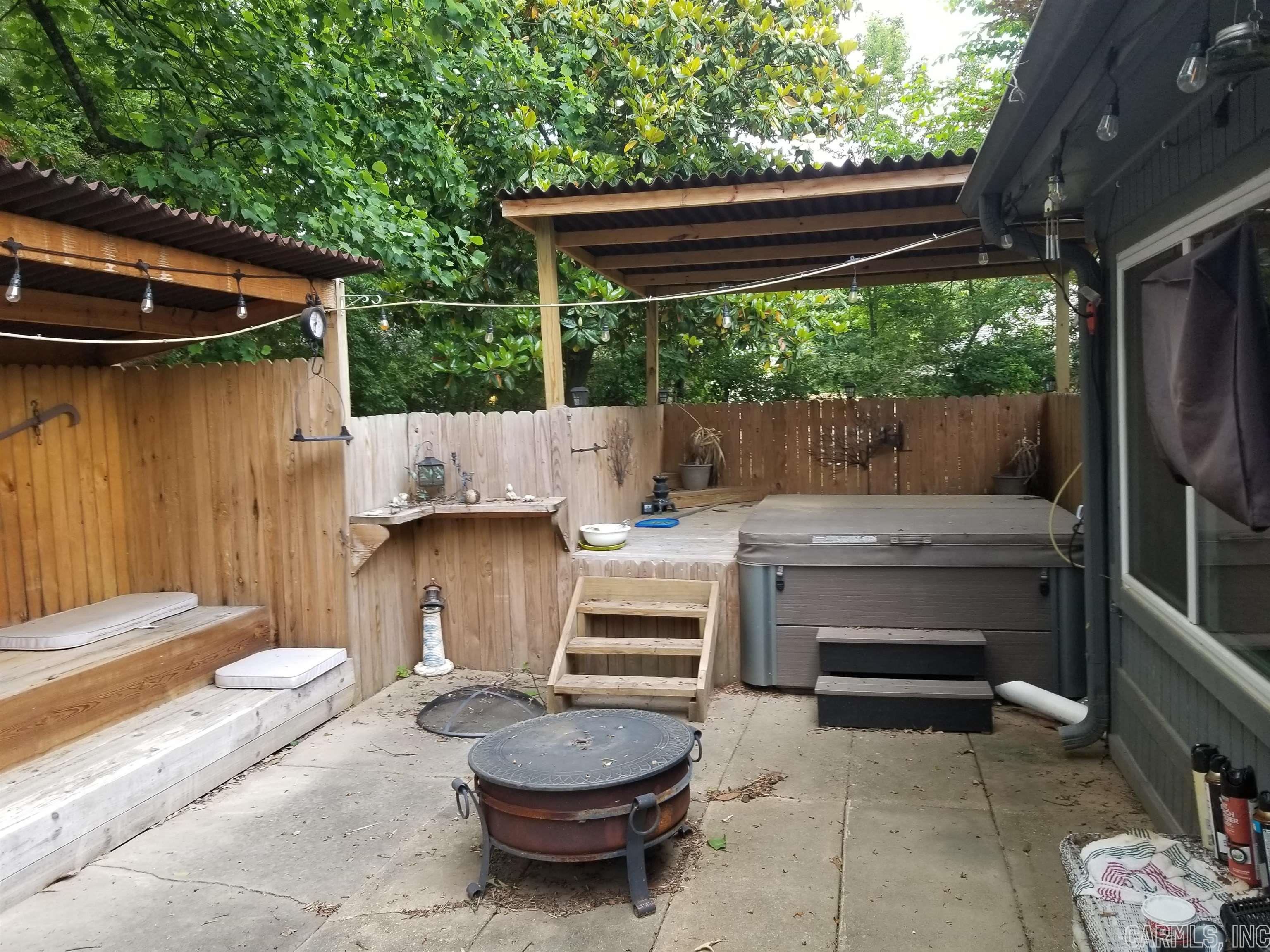 Lake Town - Residential