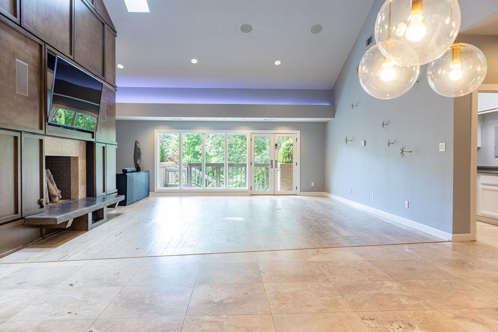Upper Duckwater - Residential
