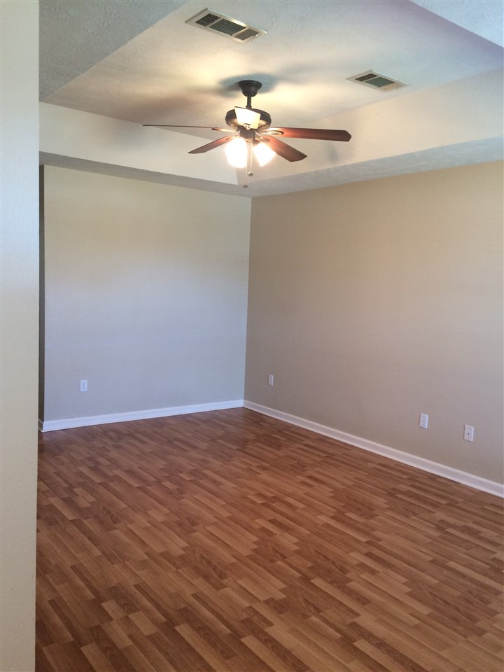 Fox Run - Residential