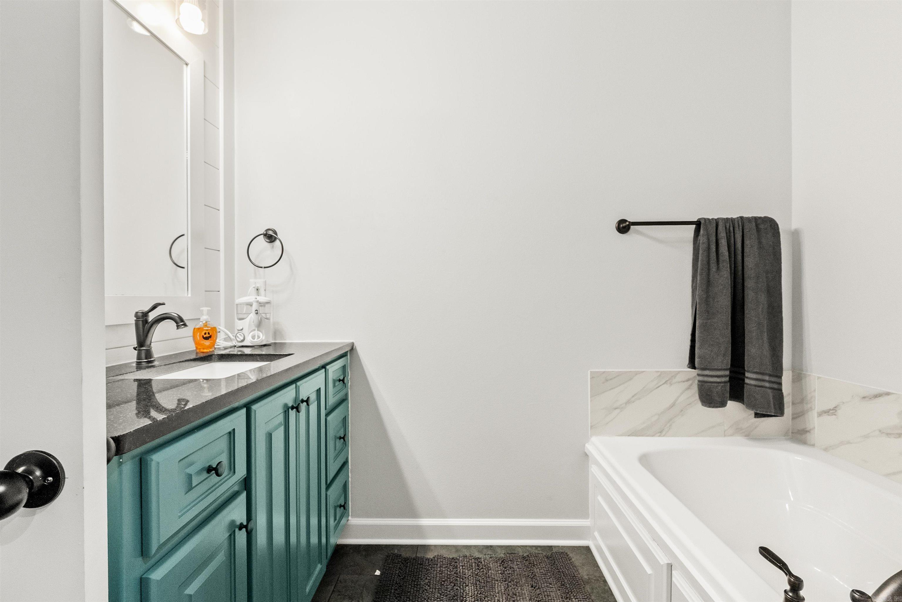 HIDDEN VALLEY ESTATES - Residential