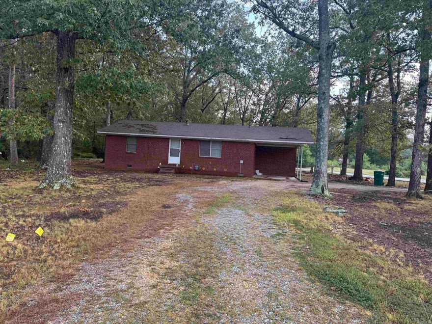 PERFECT STARER HOME !!  Three bedroom and one bath home waiting for you! Situated on a large lot with lots of room.  Fenced in back yard, as well as more areas to even build a shop on!!  Call today to go take a look! Home issuing sold AS-IS.