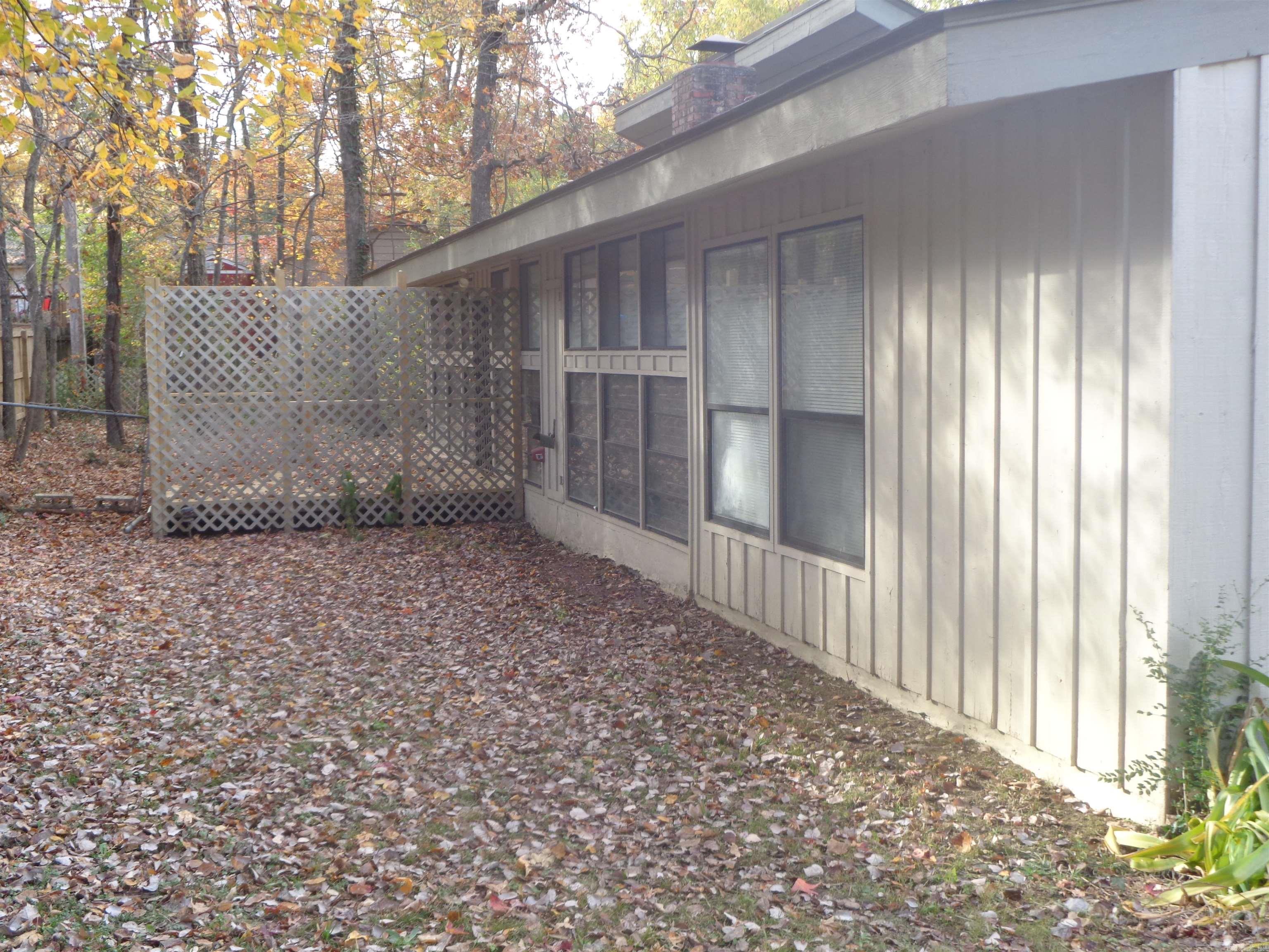 GIBRALTER HGTS - Residential Lease