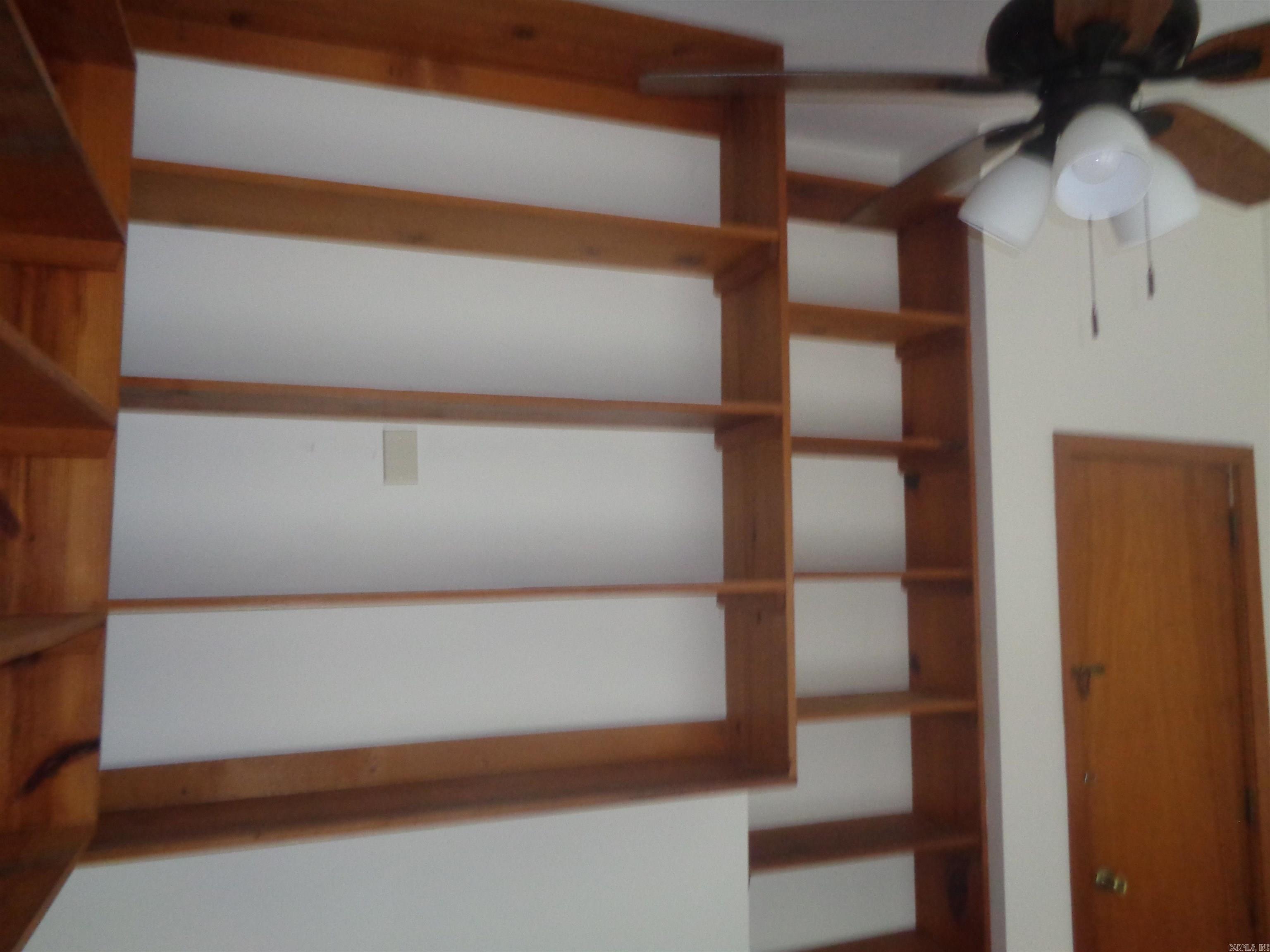 GIBRALTER HGTS - Residential Lease