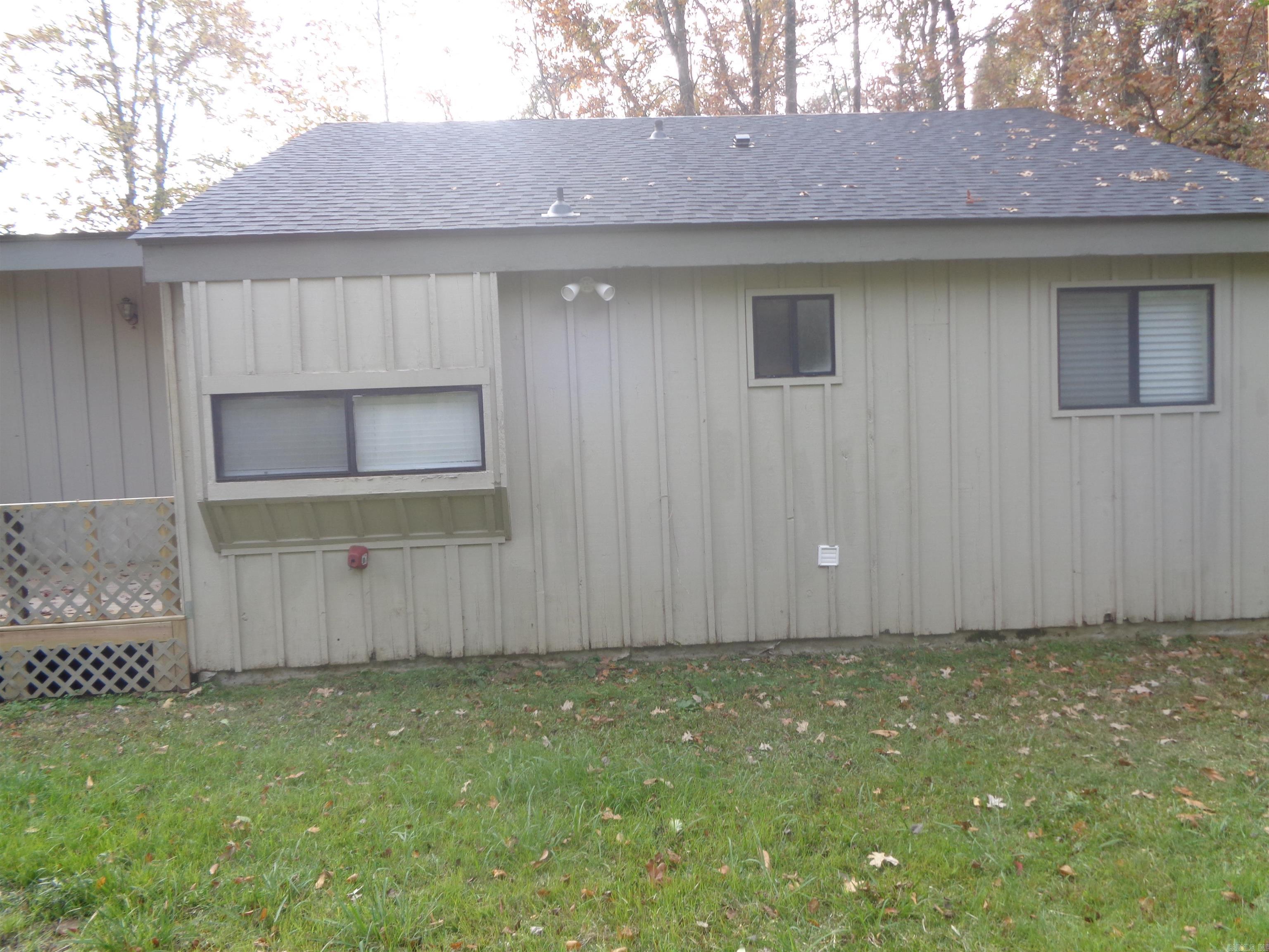 GIBRALTER HGTS - Residential Lease