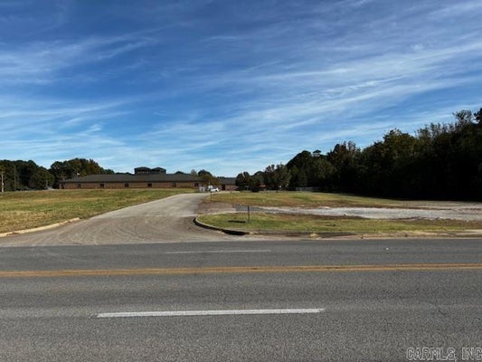 2738 N CHURCH ST, JONESBORO, AR 72401 - Image 0cad6b6946c8a9ea09cb76d32f1ea18c/151277819