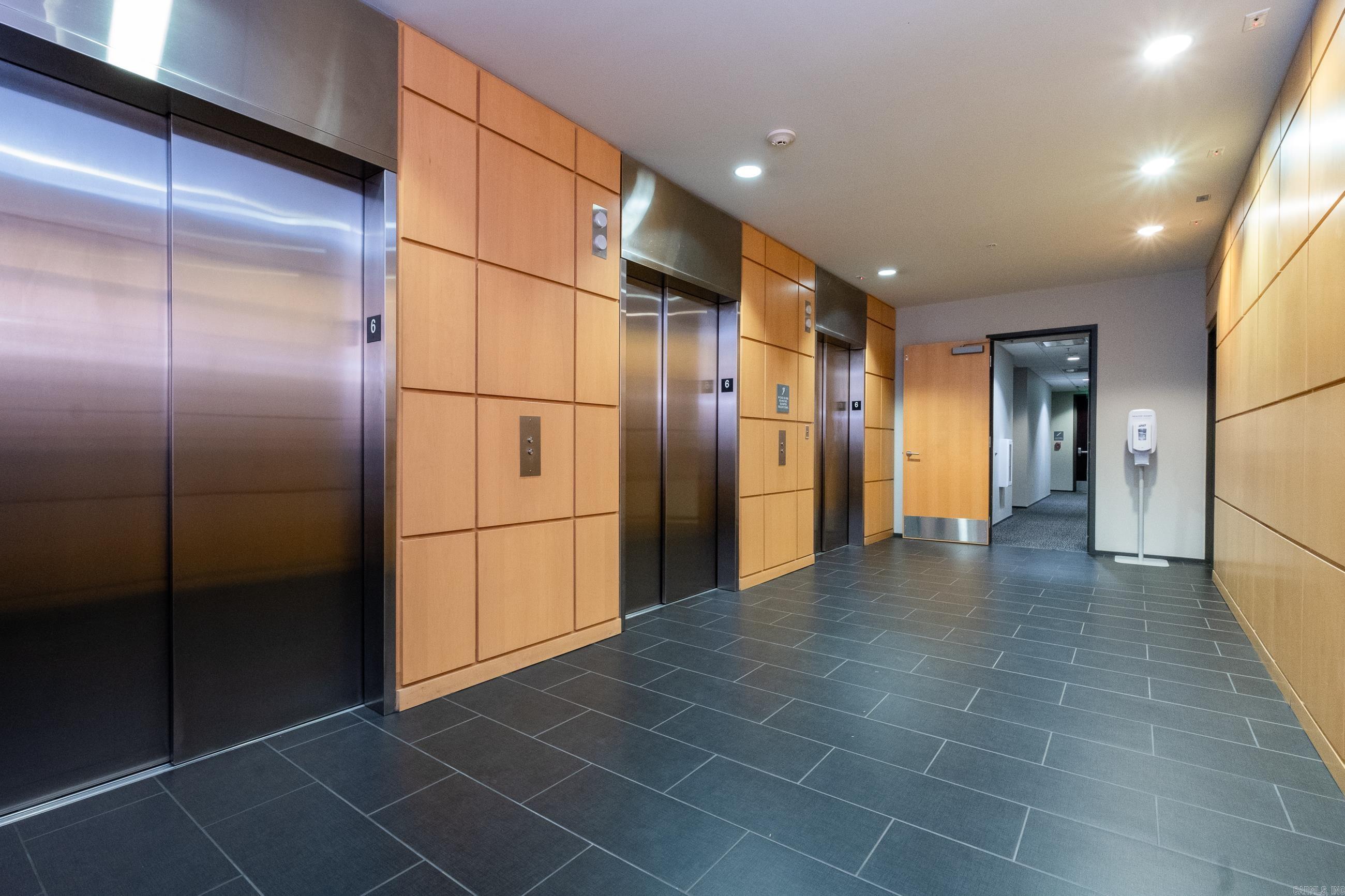 300 THIRD HPR - Residential