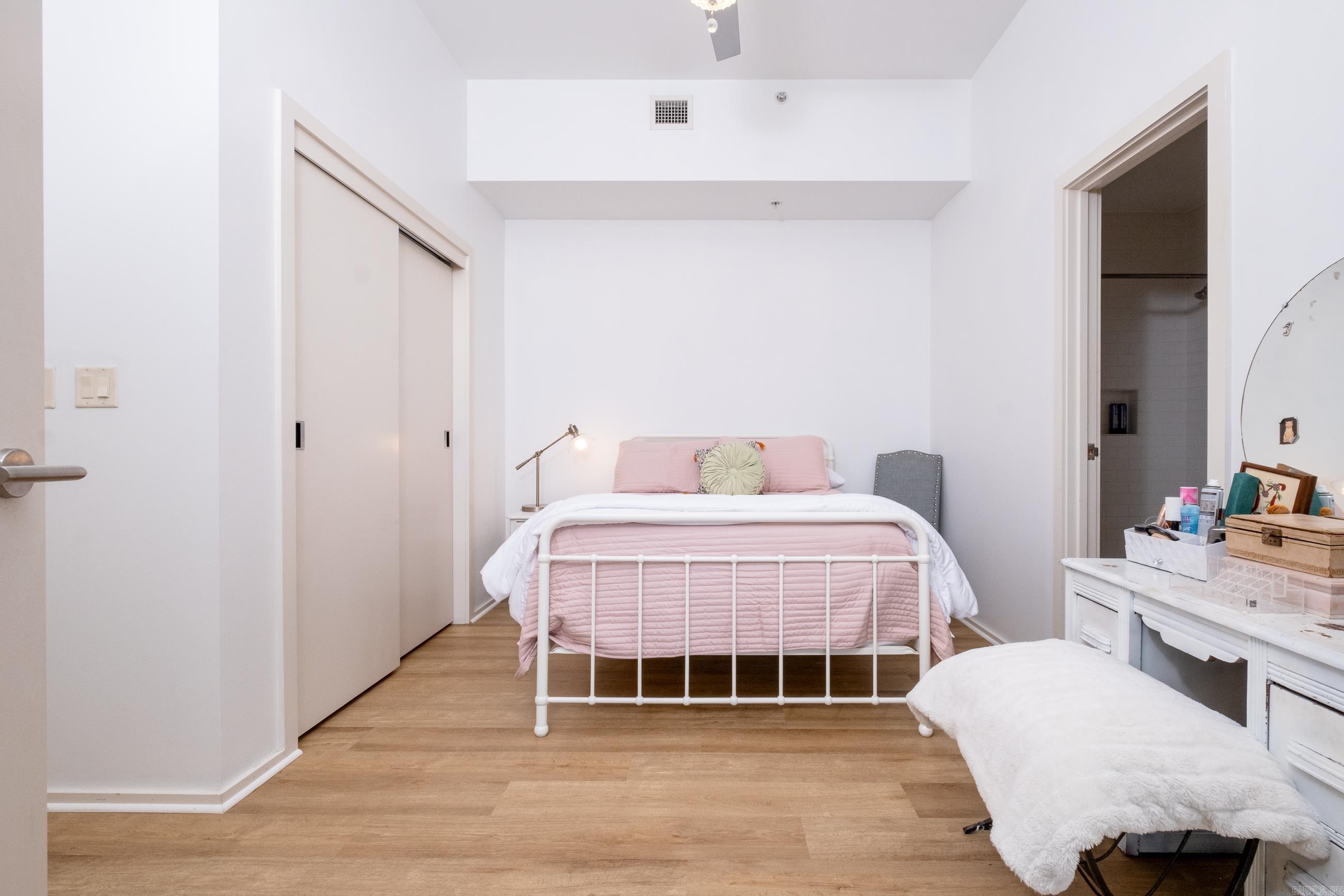 300 THIRD HPR - Residential