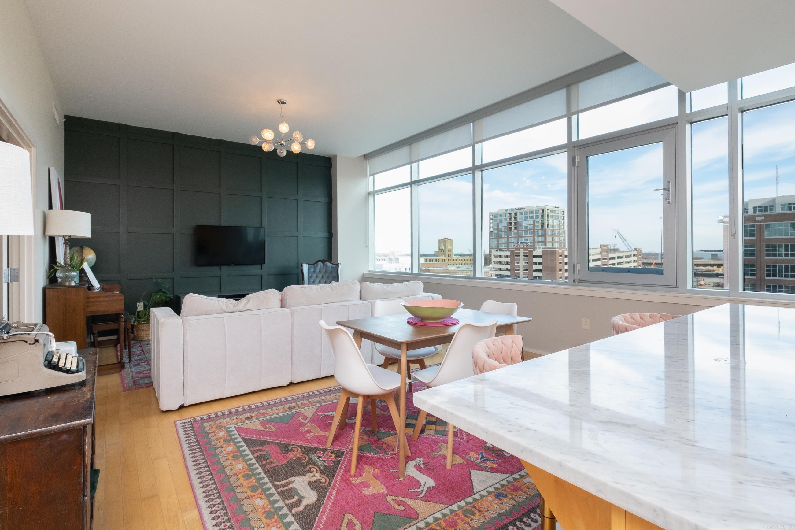 300 THIRD HPR - Residential