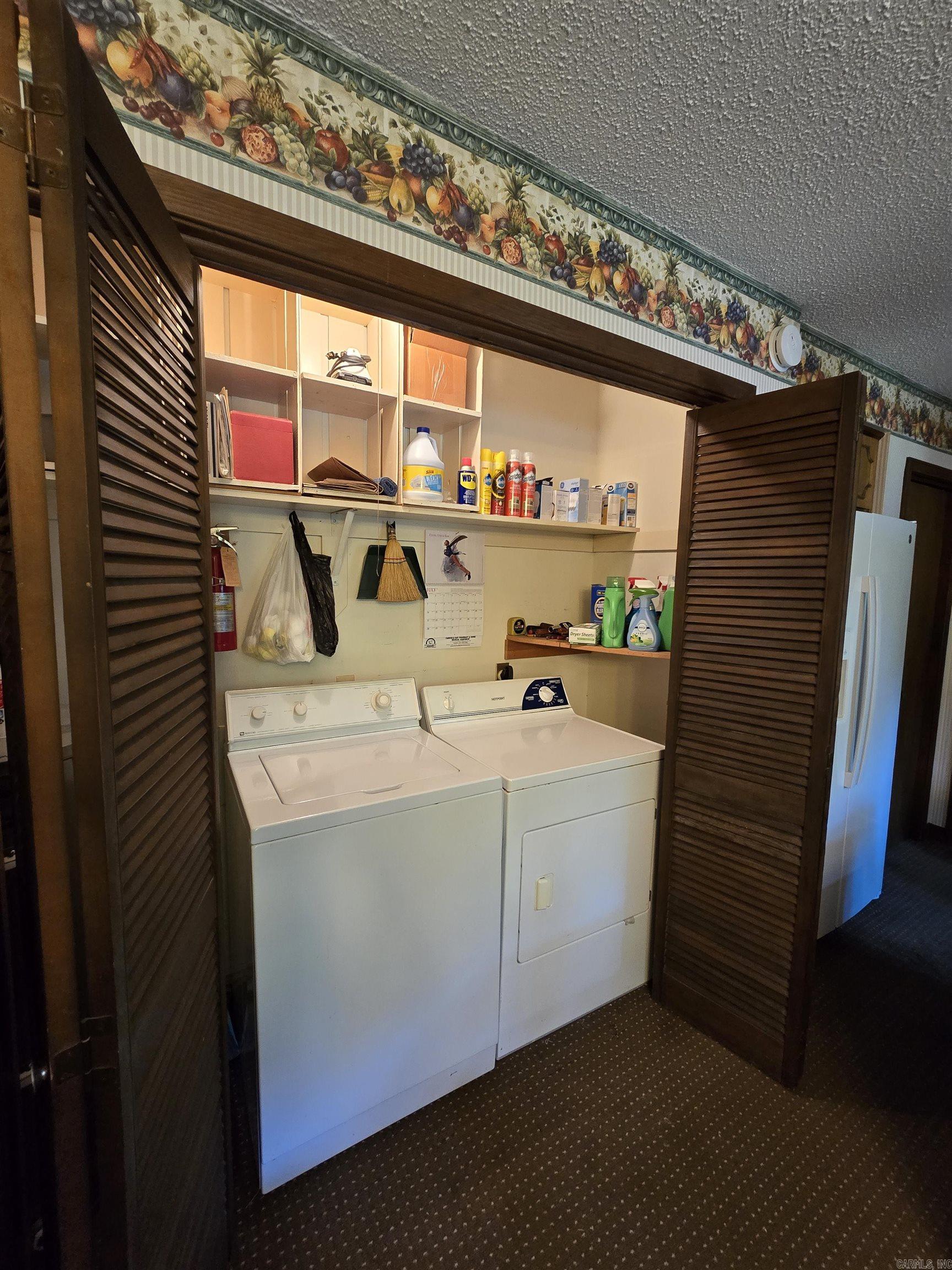 CHELSEA GLADE - Residential