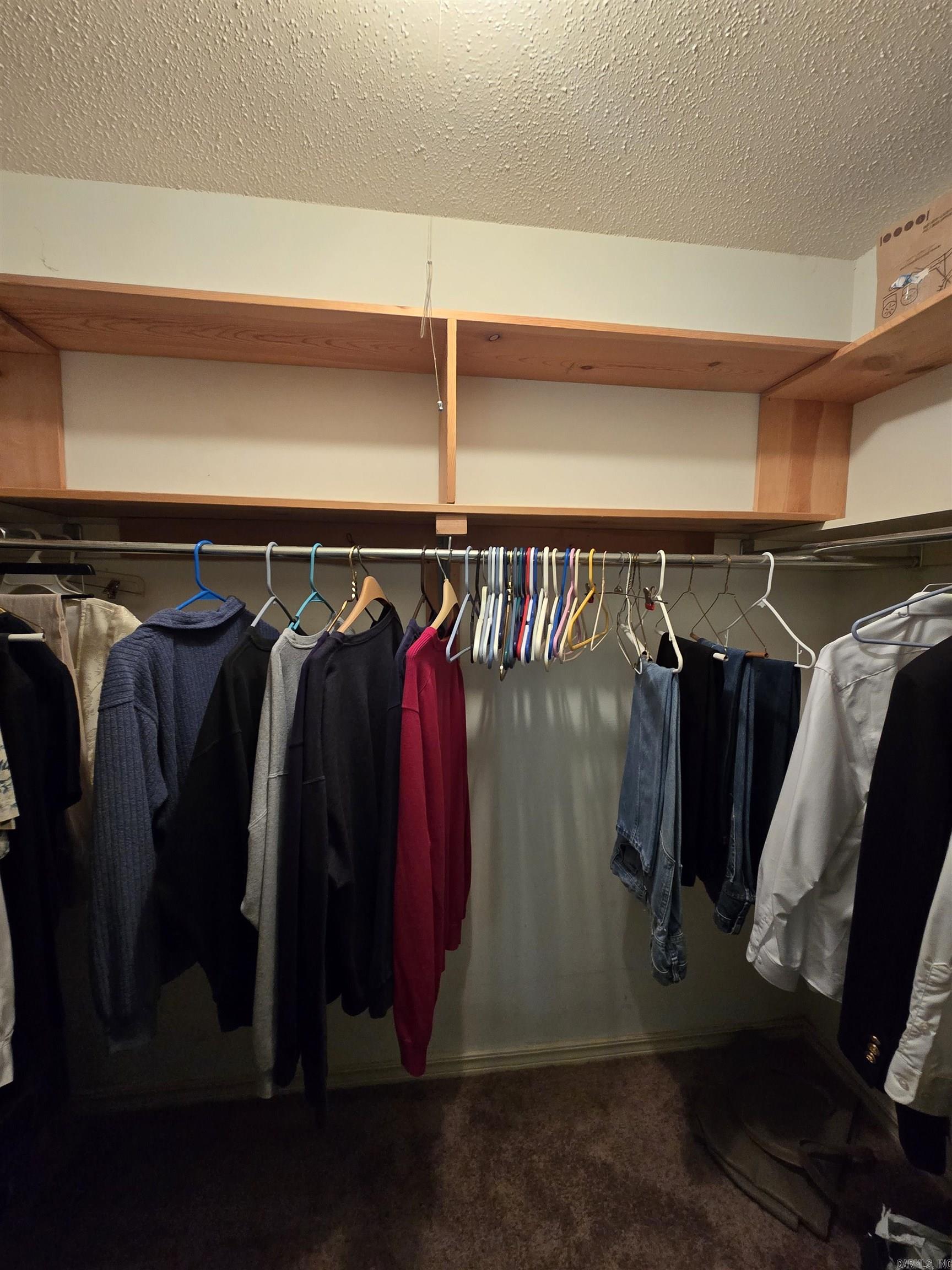 CHELSEA GLADE - Residential