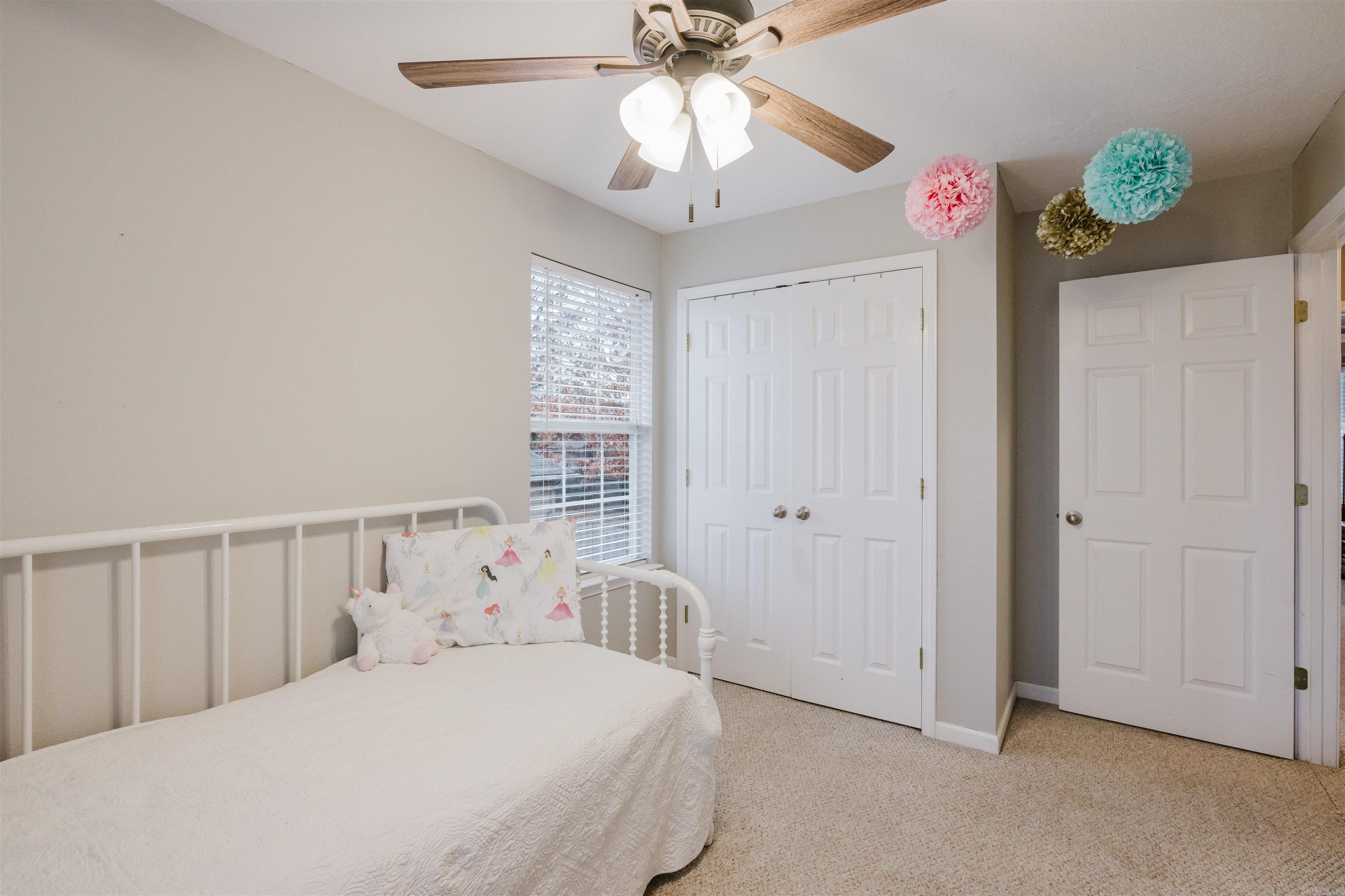 EMERALD VALLEY - Residential