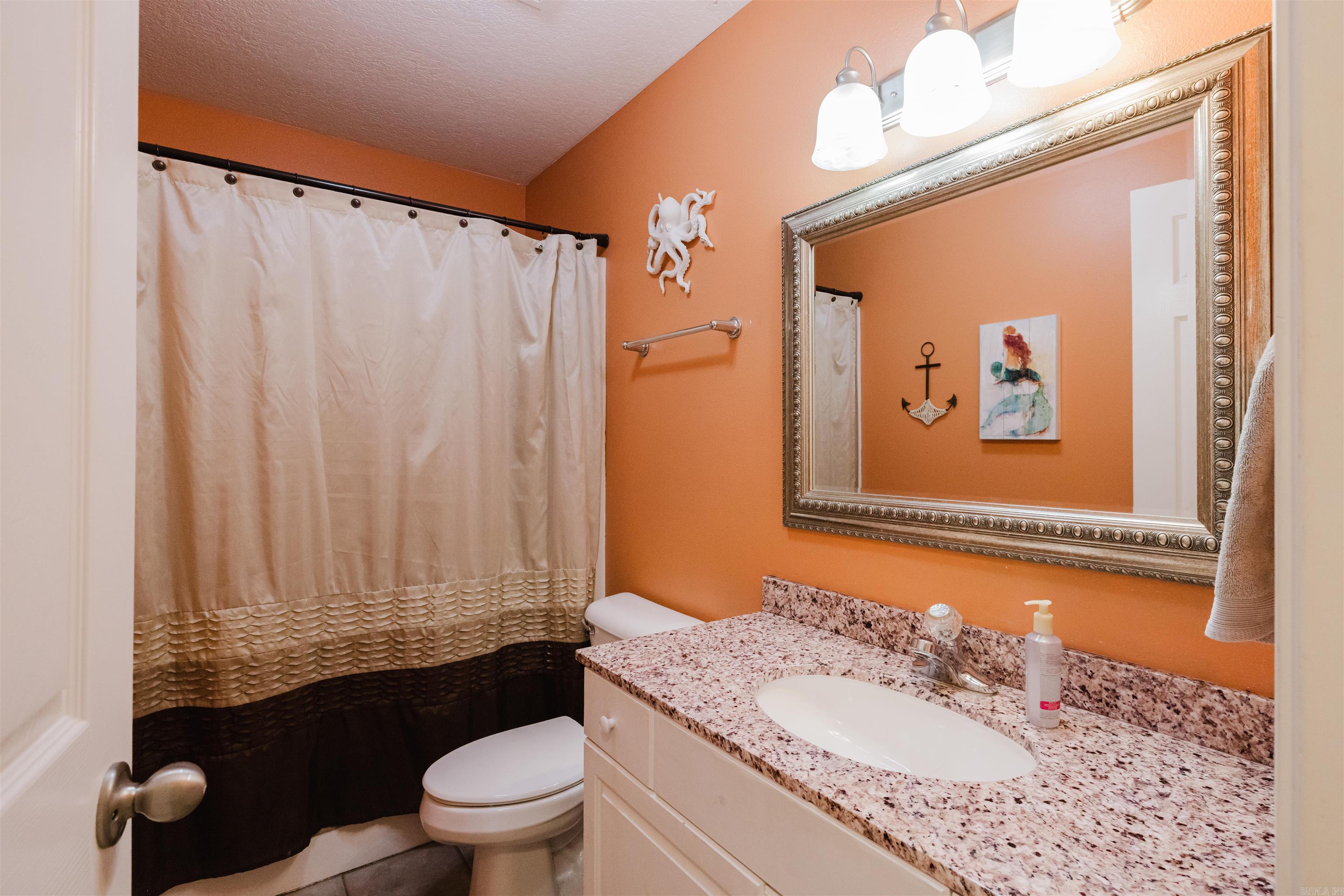 EMERALD VALLEY - Residential