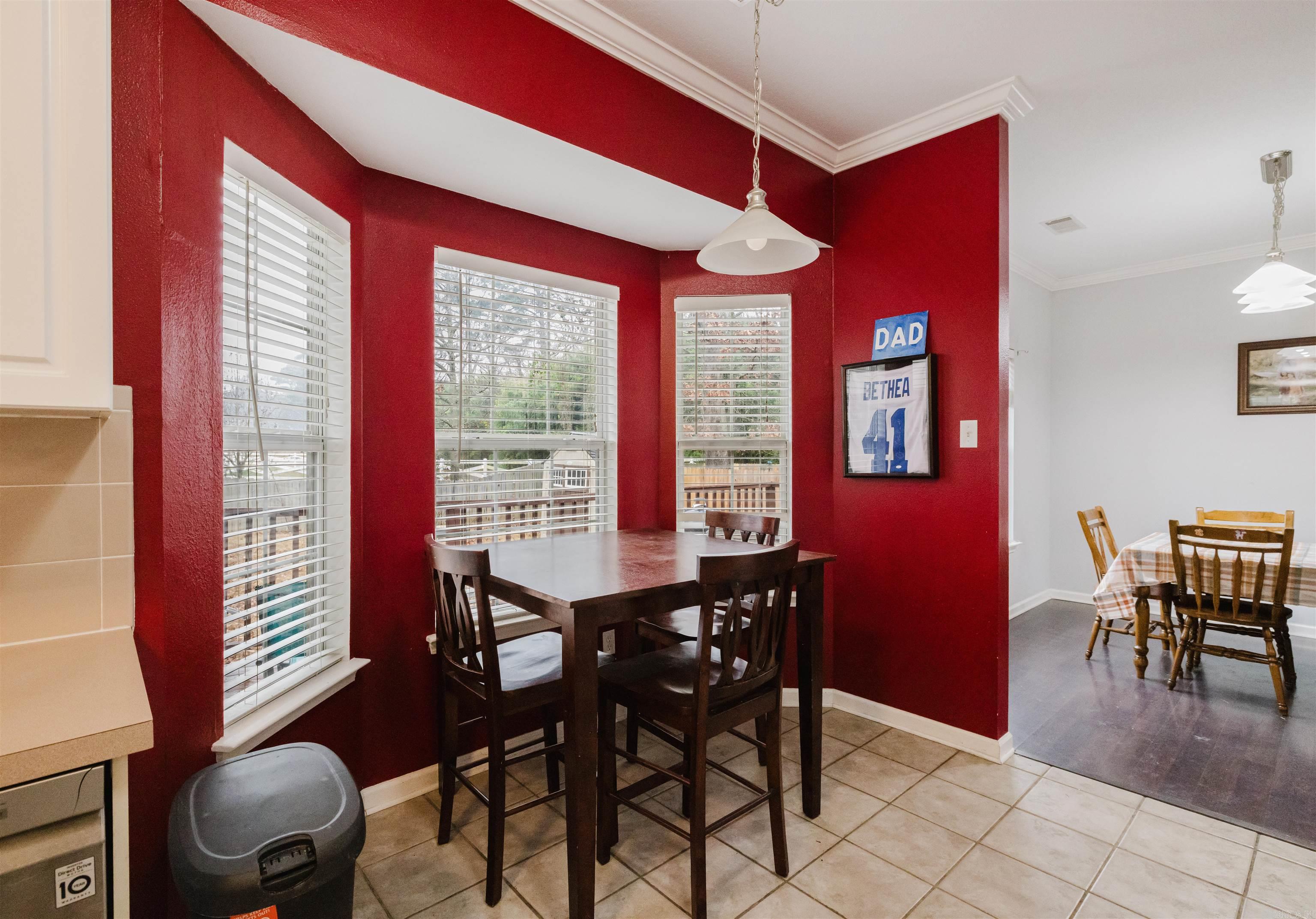 EMERALD VALLEY - Residential