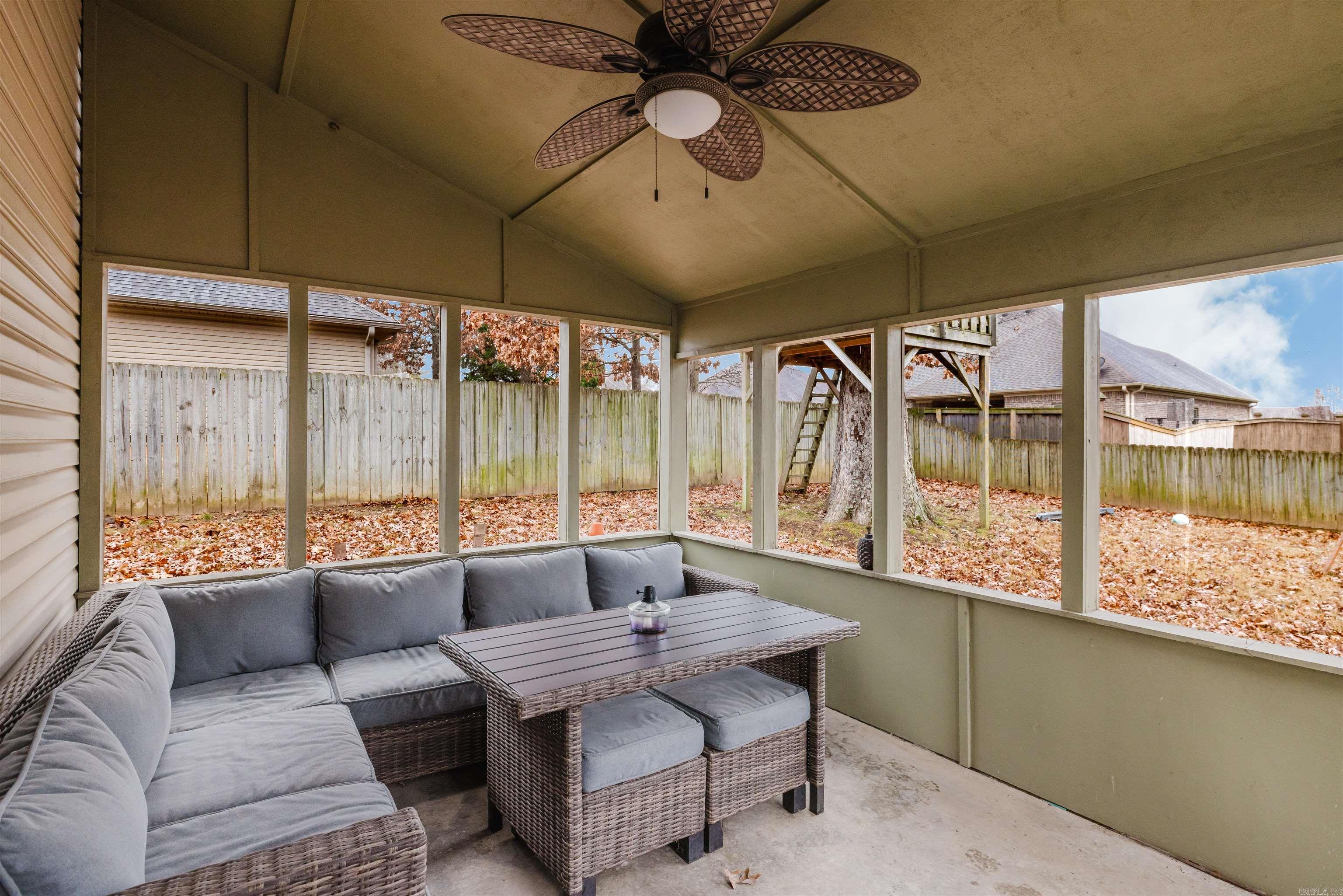 EMERALD VALLEY - Residential