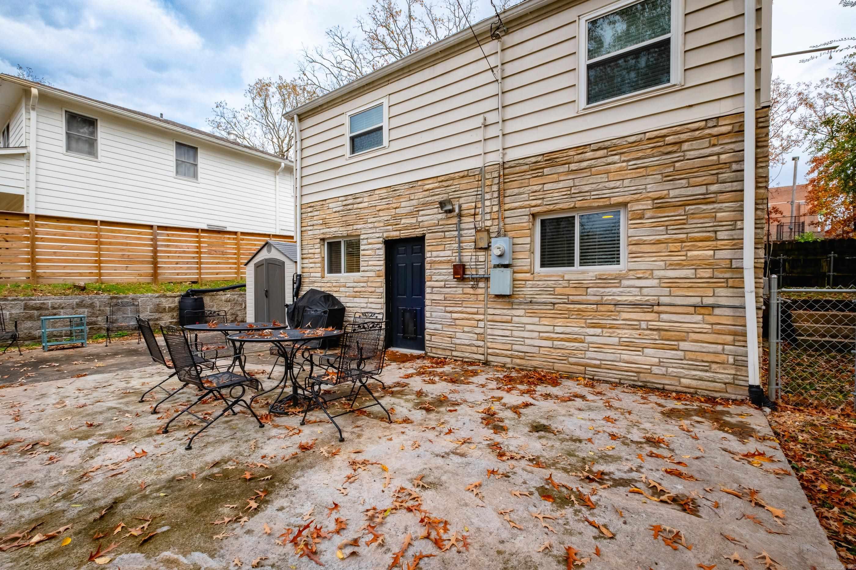 HOLLENBERG - Residential